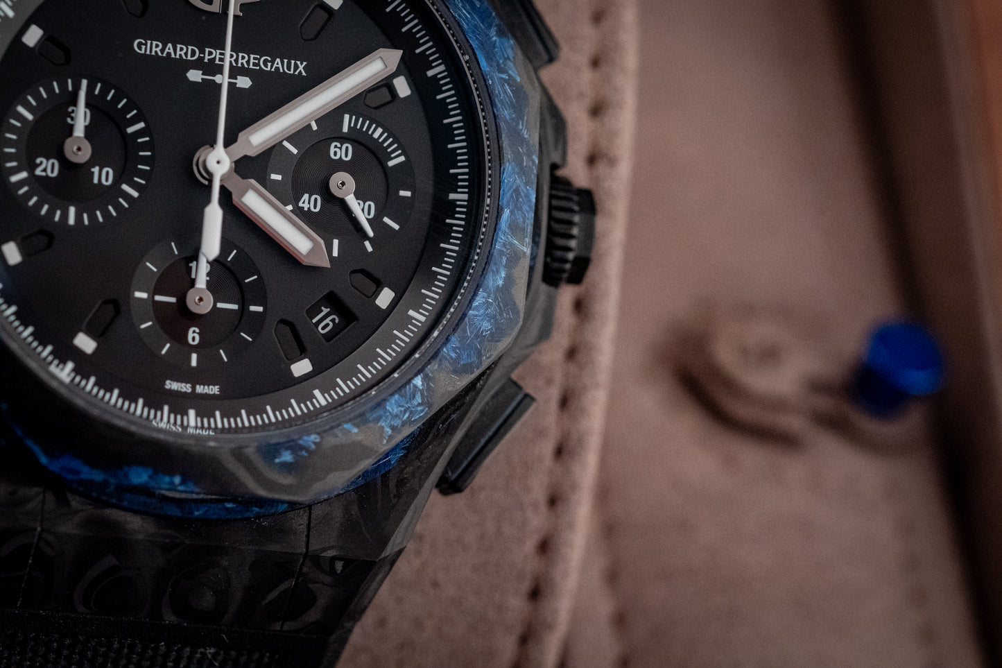 Girard Perregaux Laureato Absolute Wired 2022 Box And Papers Ref 81060-36-694-FH6A