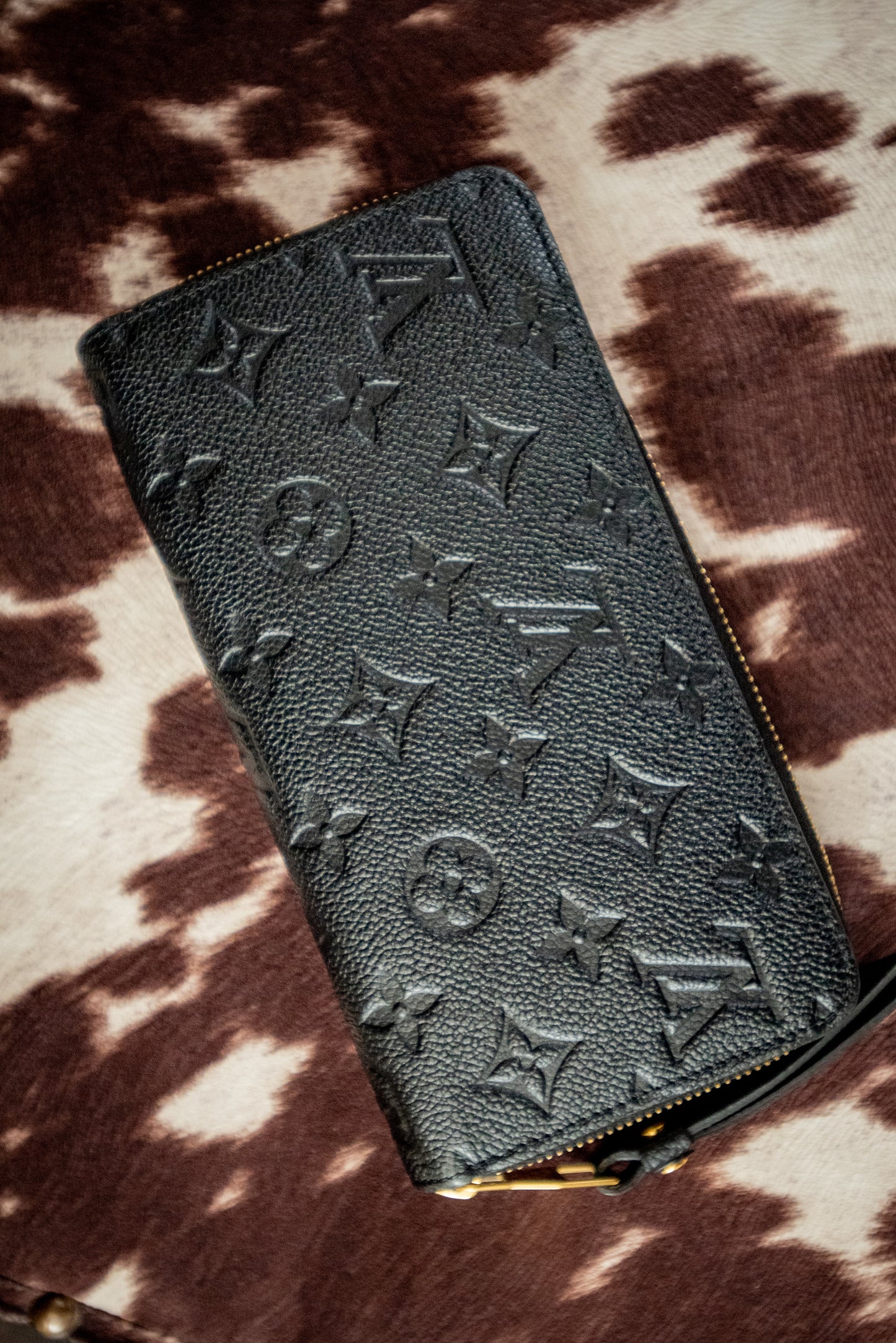 Louis Vuitton M61864 Monogram Empreinte Zippy Wallet Box Dust Bag Original Purchase Receipt