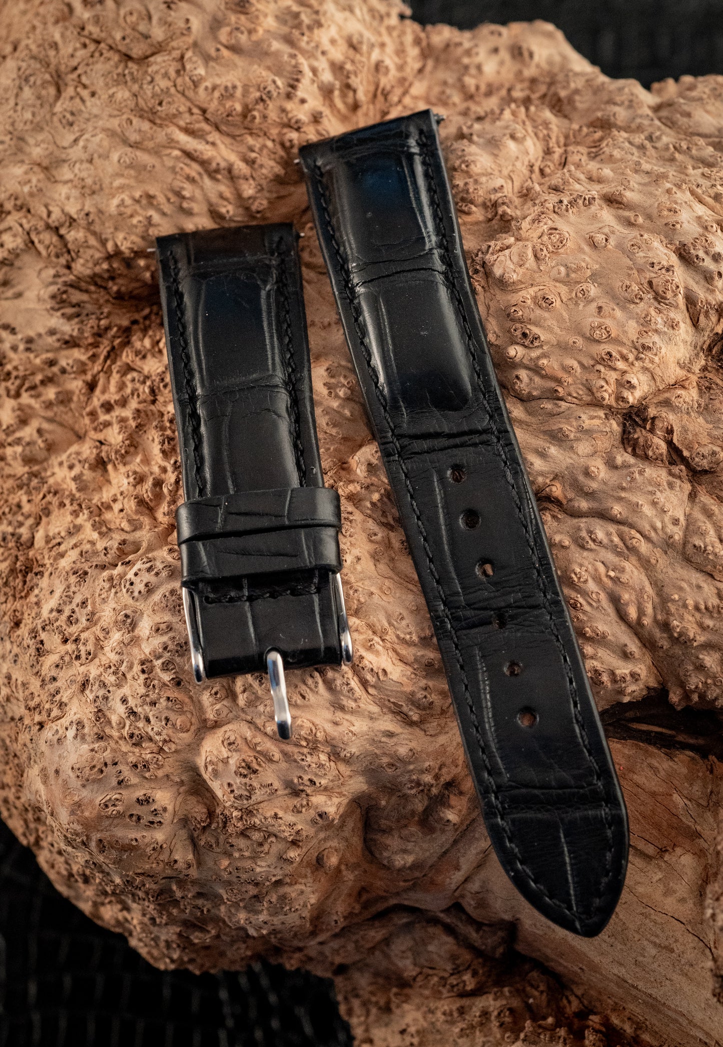 Longines Aviation BigEye 41MM Chronograph Box And Authentication Card Ref L2.816.4.53.2