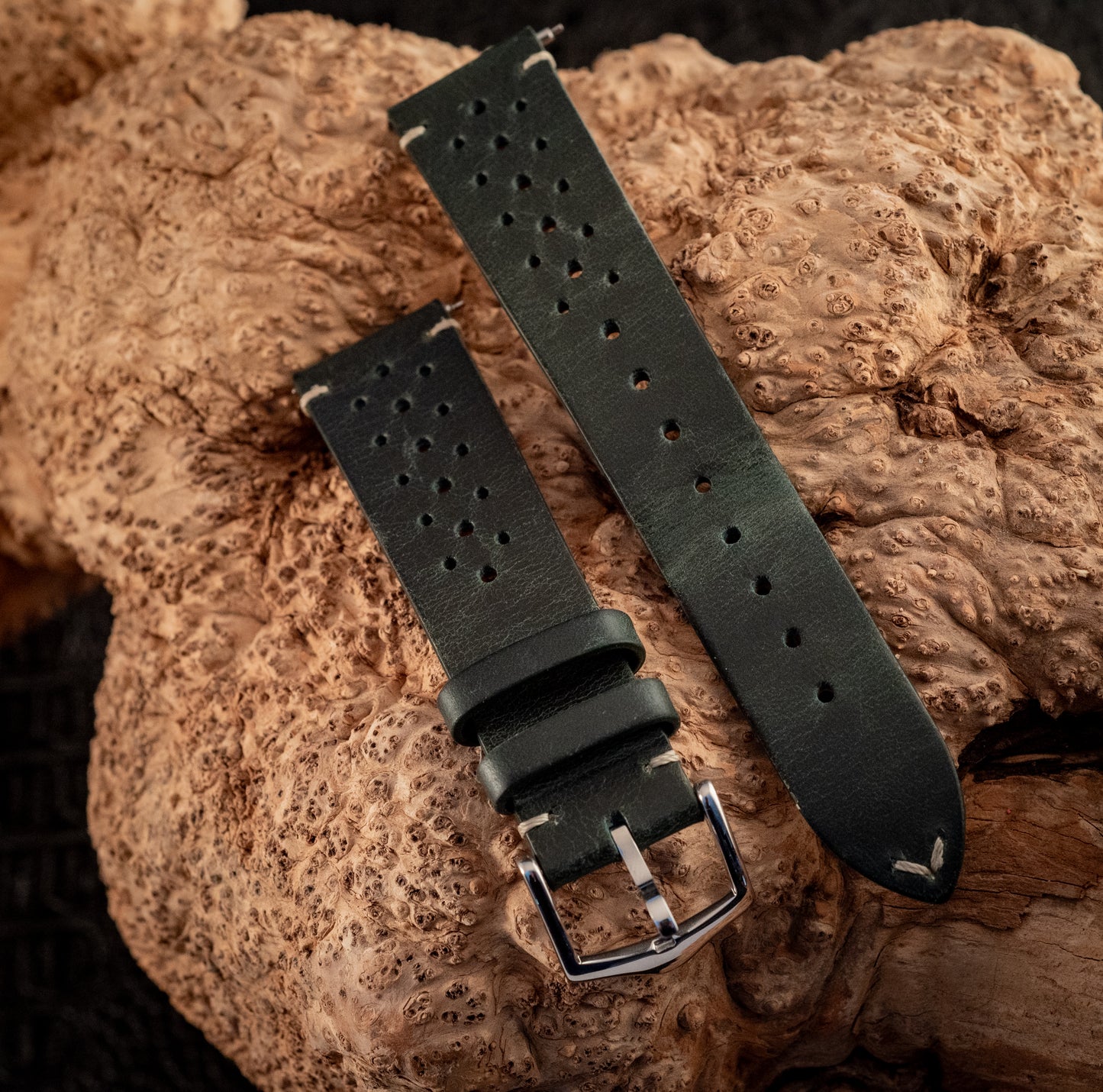 Longines Aviation BigEye 41MM Chronograph Box And Authentication Card Ref L2.816.4.53.2