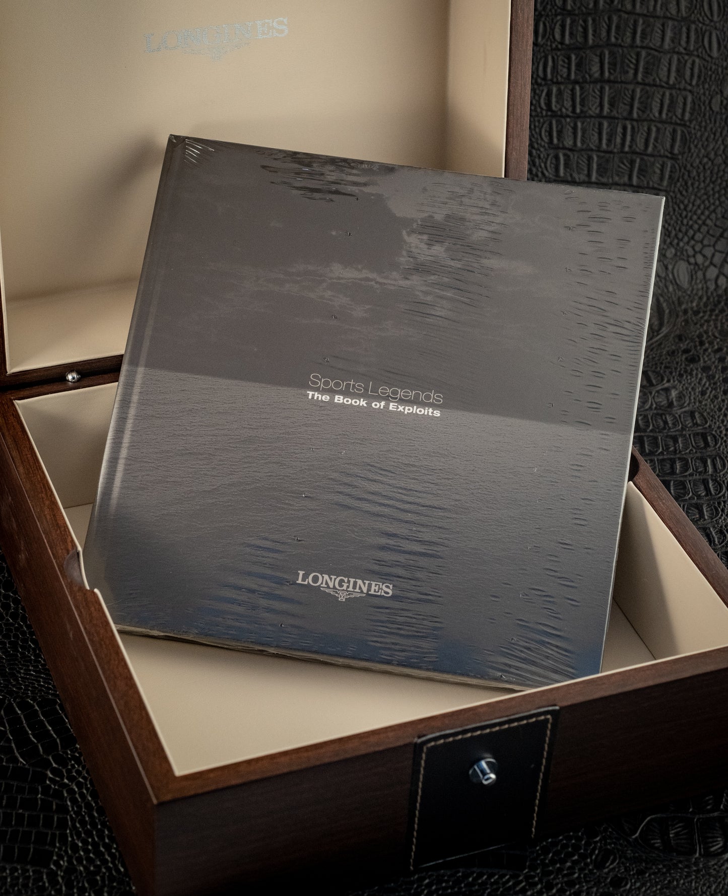 Longines Aviation BigEye 41MM Chronograph Box And Authentication Card Ref L2.816.4.53.2