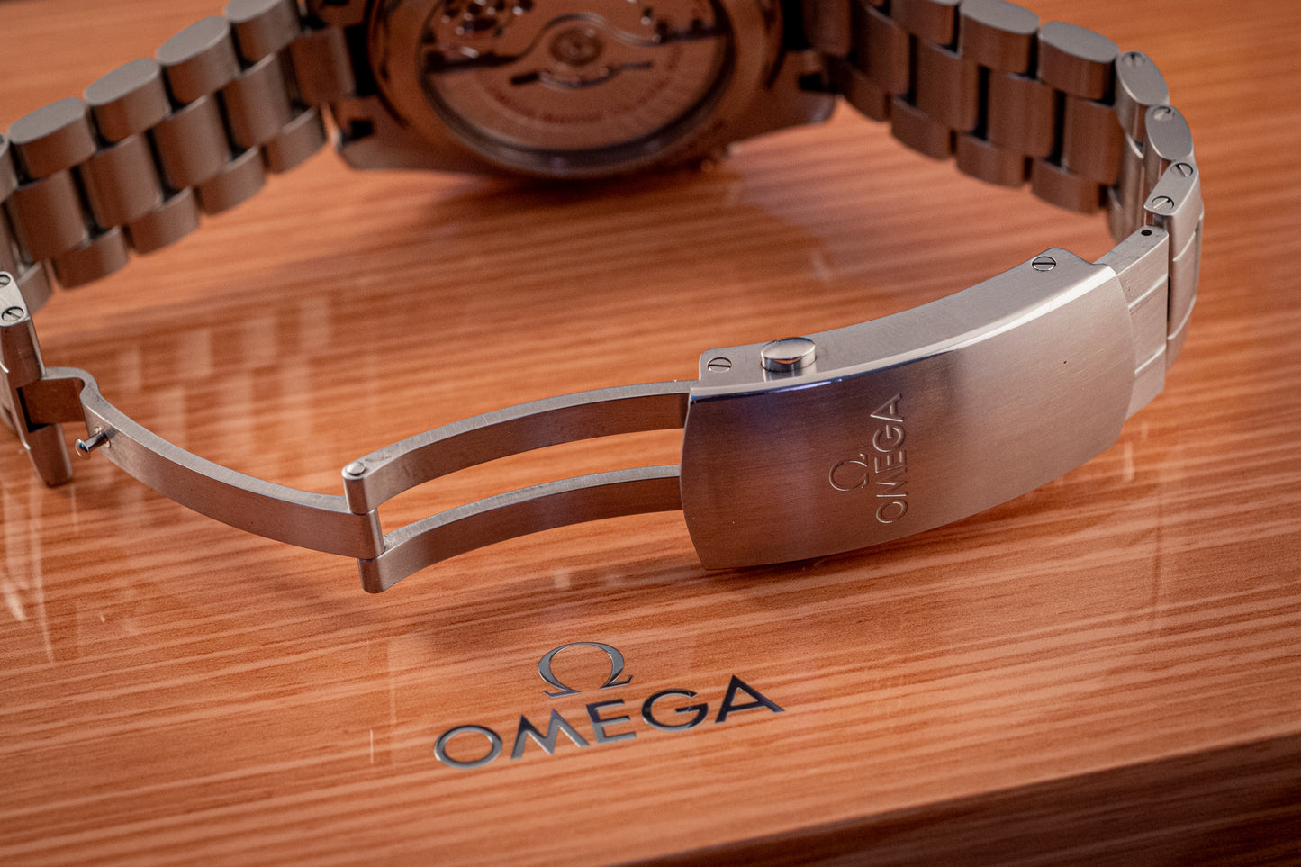 Omega Seamaster Planet Ocean Chronograph Ref 215.30.46.51.01.001 Box And Papers