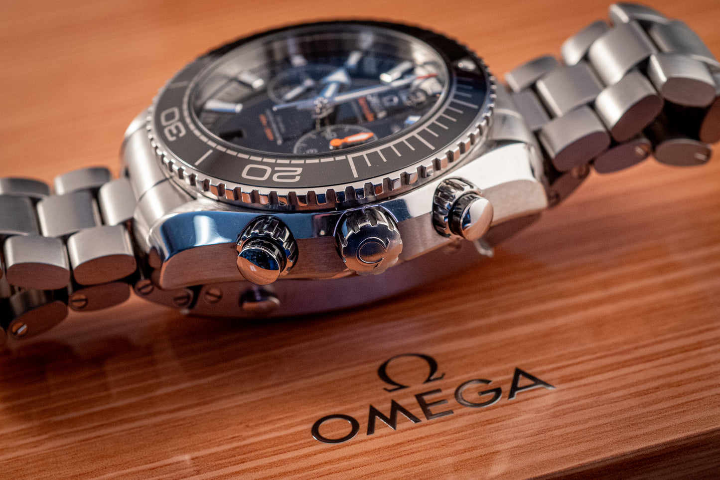 Omega Seamaster Planet Ocean Chronograph Ref 215.30.46.51.01.001 Box And Papers