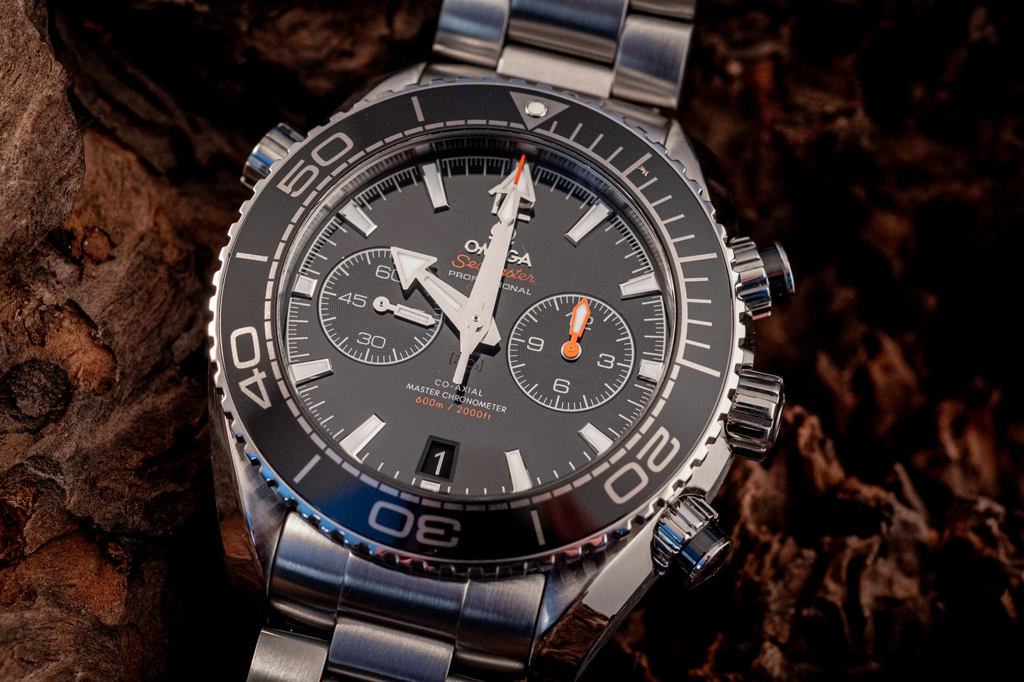Omega Seamaster Planet Ocean Chronograph Ref 215.30.46.51.01.001 Box And Papers