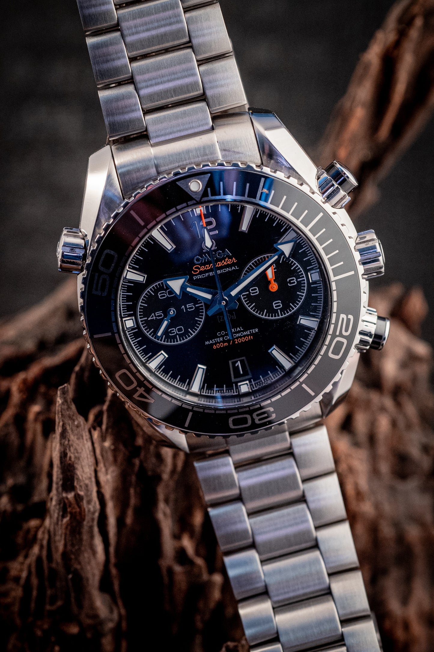 Omega Seamaster Planet Ocean Chronograph Ref 215.30.46.51.01.001 Box And Papers