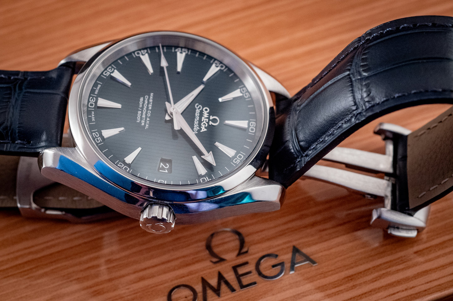 Omega 2023 Seamaster Aqua Terra Strap Blue 42MM Box And Papers Ref 231.13.42.21.03.001