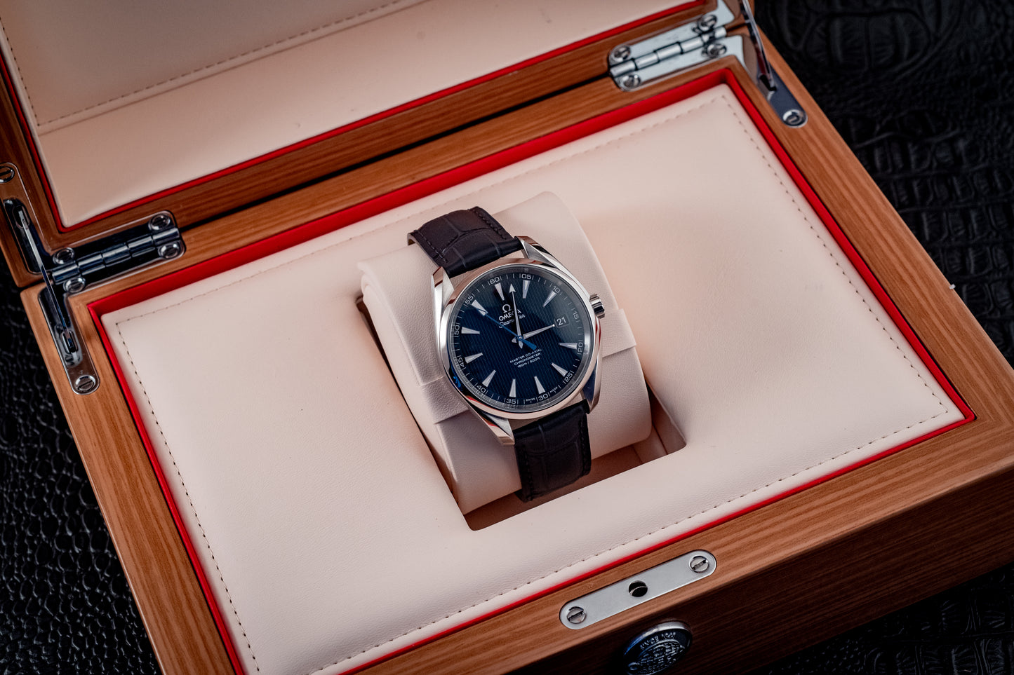 Omega 2023 Seamaster Aqua Terra Strap Blue 42MM Box And Papers Ref 231.13.42.21.03.001