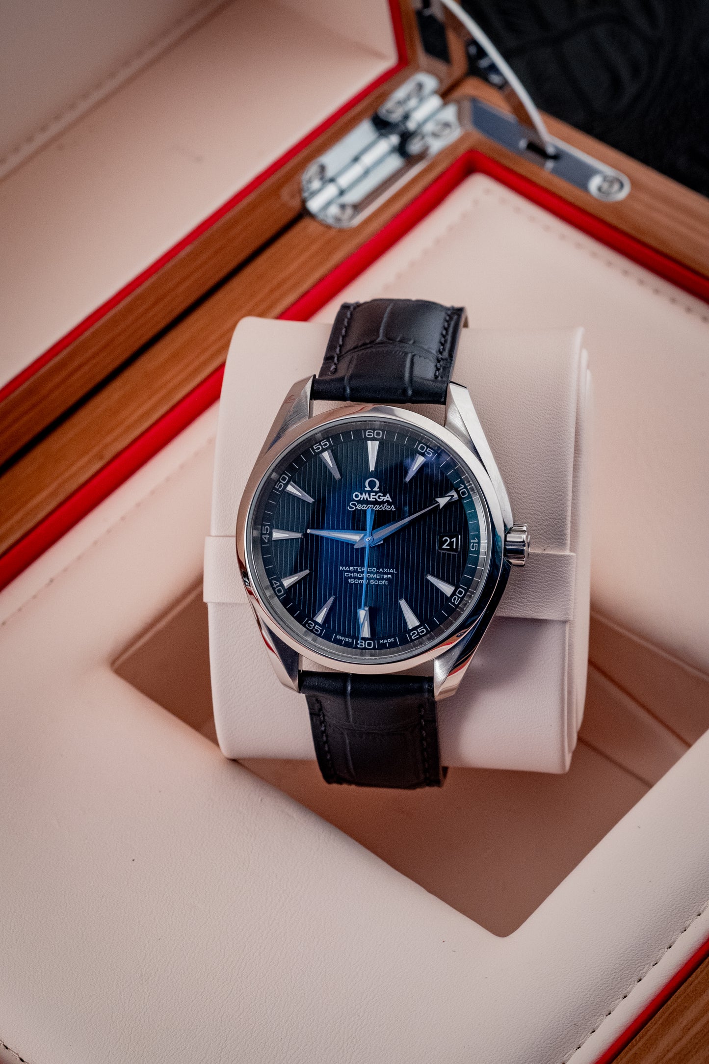 Omega 2023 Seamaster Aqua Terra Strap Blue 42MM Box And Papers Ref 231.13.42.21.03.001