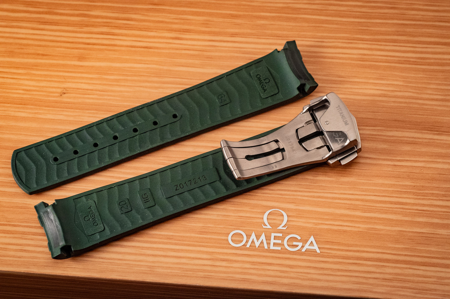Omega Seamaster Diver 300 M Bronze Gold Green Dial Extra Strap 2025 Box And Papers Ref 210.92.42.20.10.001
