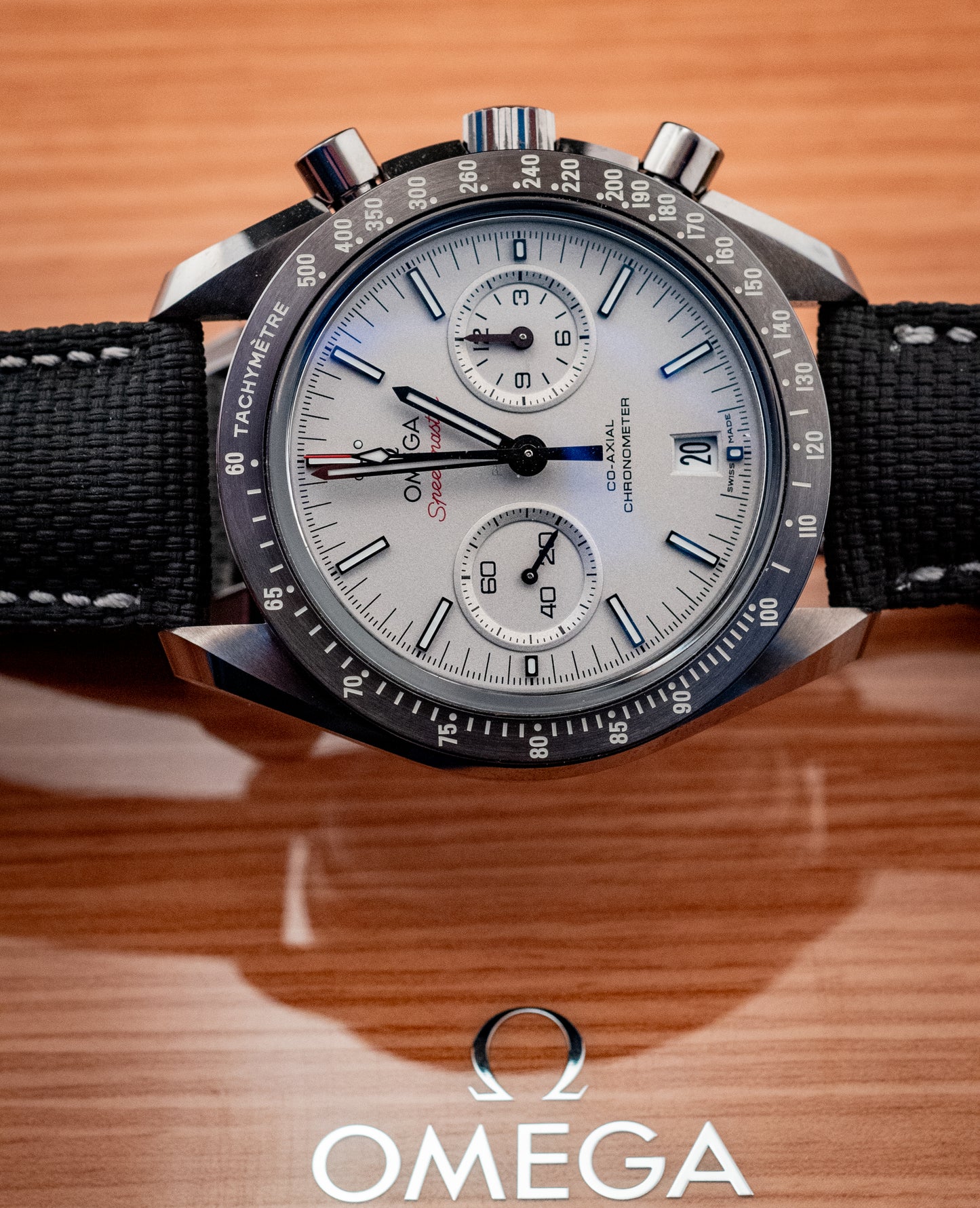 Omega Grey Side Of The Moon 2021 Box And Papers Ref 311.93.44.51.99.001
