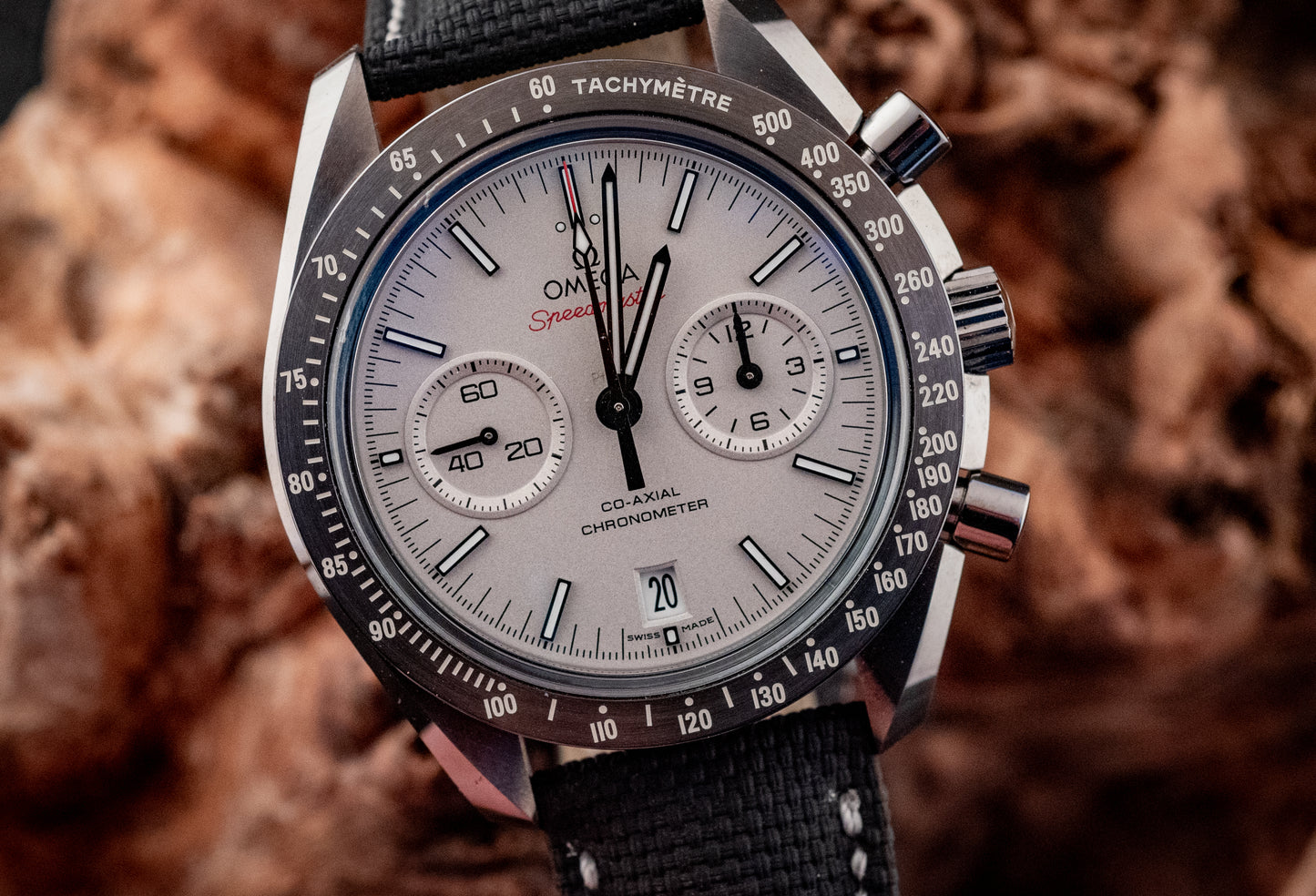 Omega Grey Side Of The Moon 2021 Box And Papers Ref 311.93.44.51.99.001