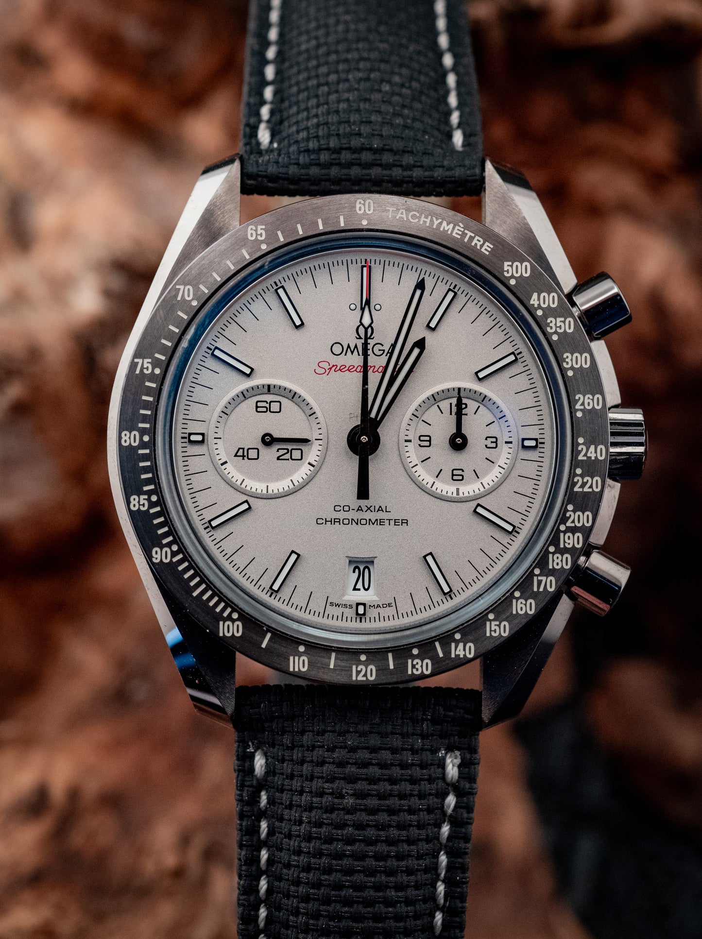 Omega Grey Side Of The Moon 2021 Box And Papers Ref 311.93.44.51.99.001