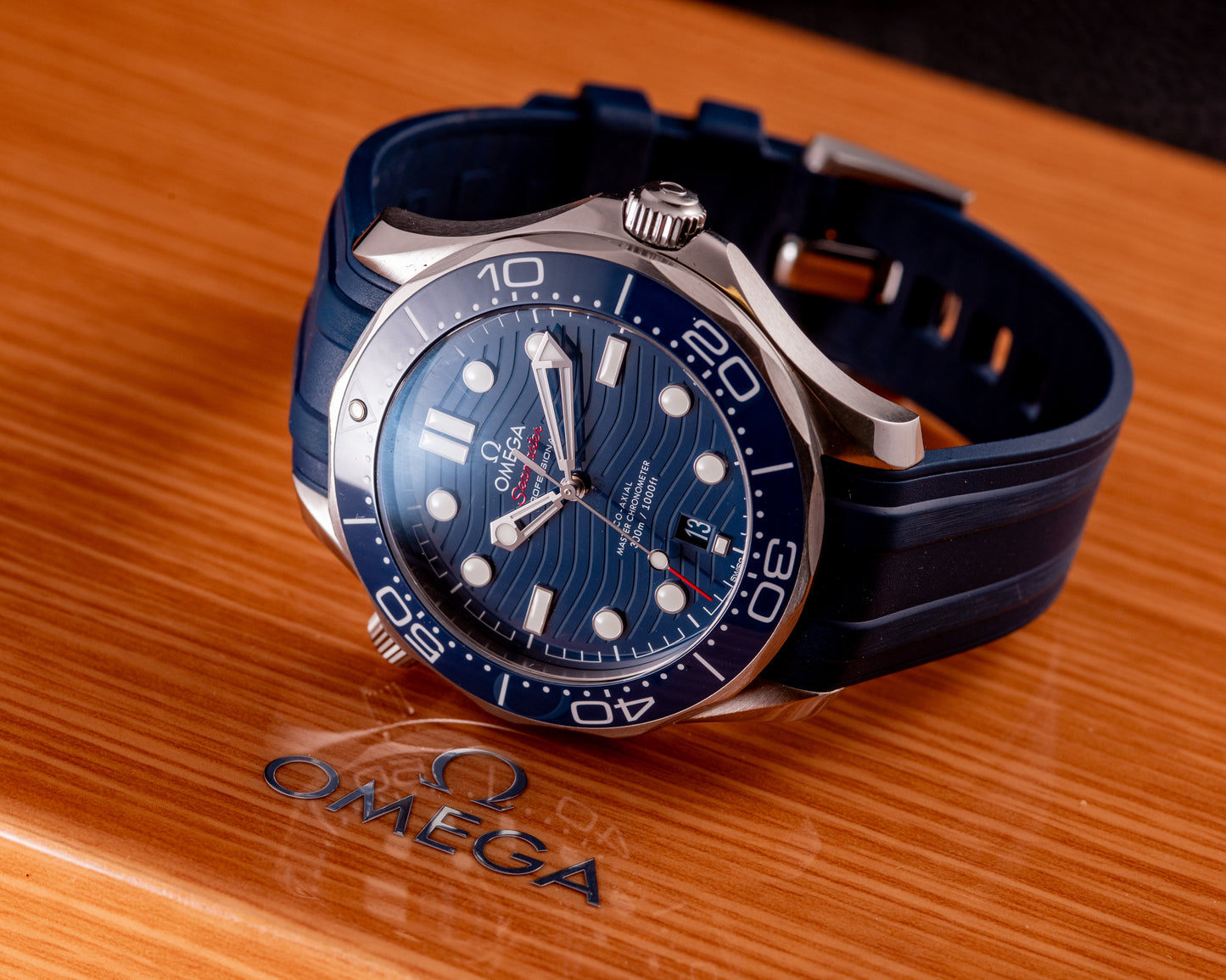 OMEGA Seamaster Diver Watch 300M Refercence 210.32.42.20.03.001 Box And Papers