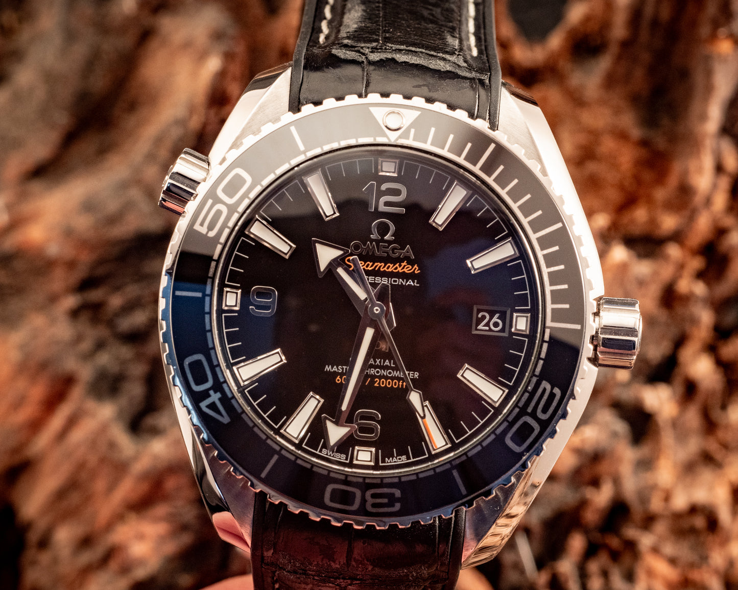 Omega Seamaster Planet Ocean Ref 215.33.40.20.01.001 Box And Papers
