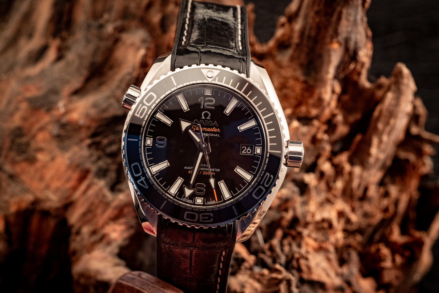 Omega Seamaster Planet Ocean Ref 215.33.40.20.01.001 Box And Papers