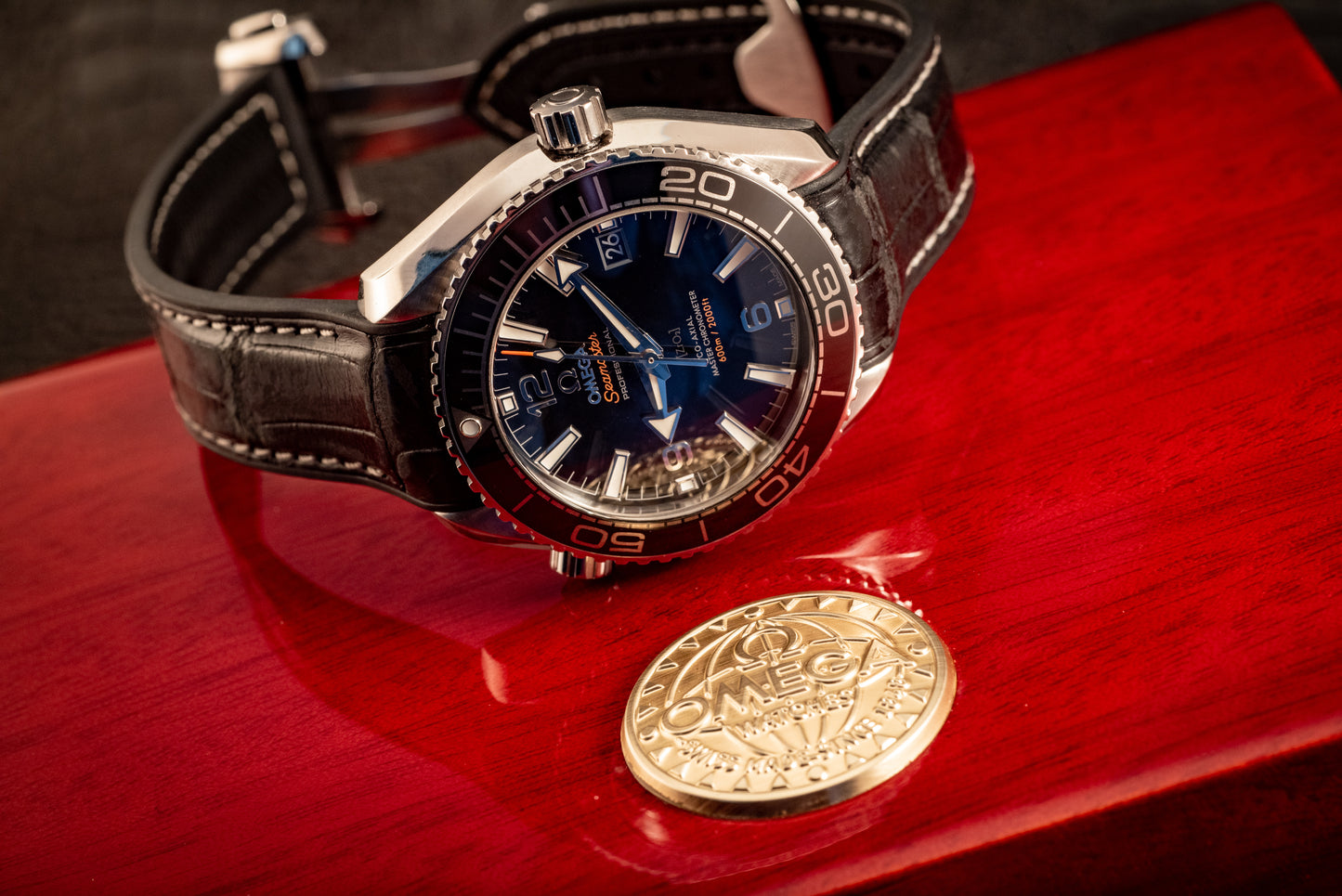 Omega Seamaster Planet Ocean Ref 215.33.40.20.01.001 Box And Papers