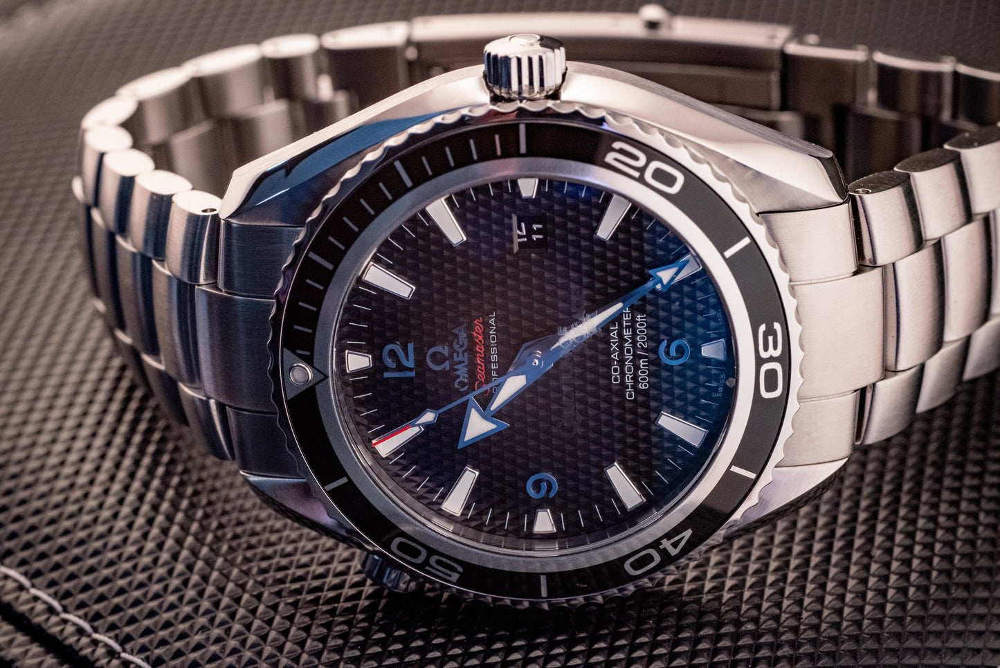 Omega Seamaster Planet Ocean Quantum of Solace Limited Edition 007 James Bond Box And Papers Ref 222.30.46.20.01.001