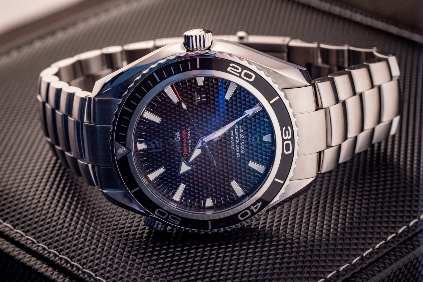 Omega Seamaster Planet Ocean Quantum of Solace Limited Edition 007 James Bond Box And Papers Ref 222.30.46.20.01.001