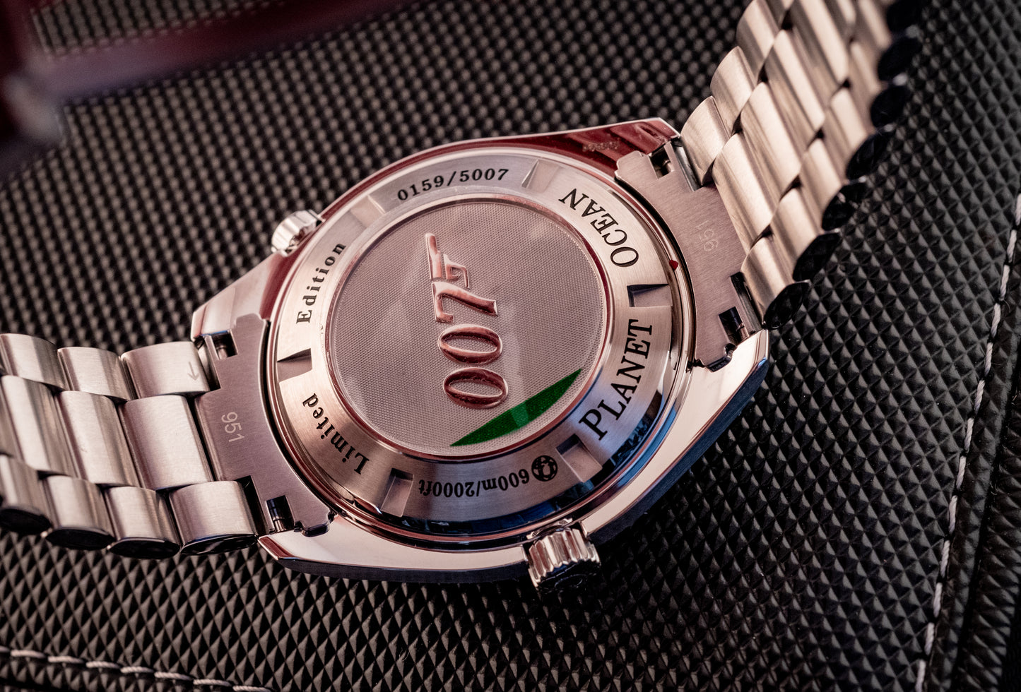 Omega Seamaster Planet Ocean Quantum of Solace Limited Edition 007 James Bond Box And Papers Ref 222.30.46.20.01.001