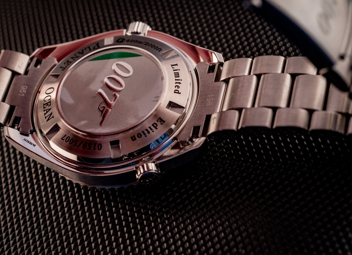Omega Seamaster Planet Ocean Quantum of Solace Limited Edition 007 James Bond Box And Papers Ref 222.30.46.20.01.001