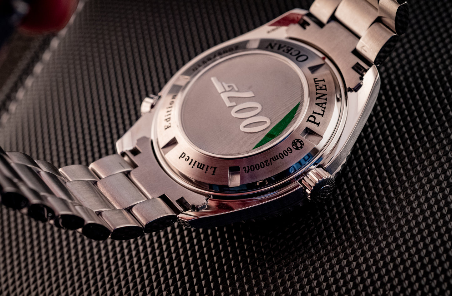 Omega Seamaster Planet Ocean Quantum of Solace Limited Edition 007 James Bond Box And Papers Ref 222.30.46.20.01.001
