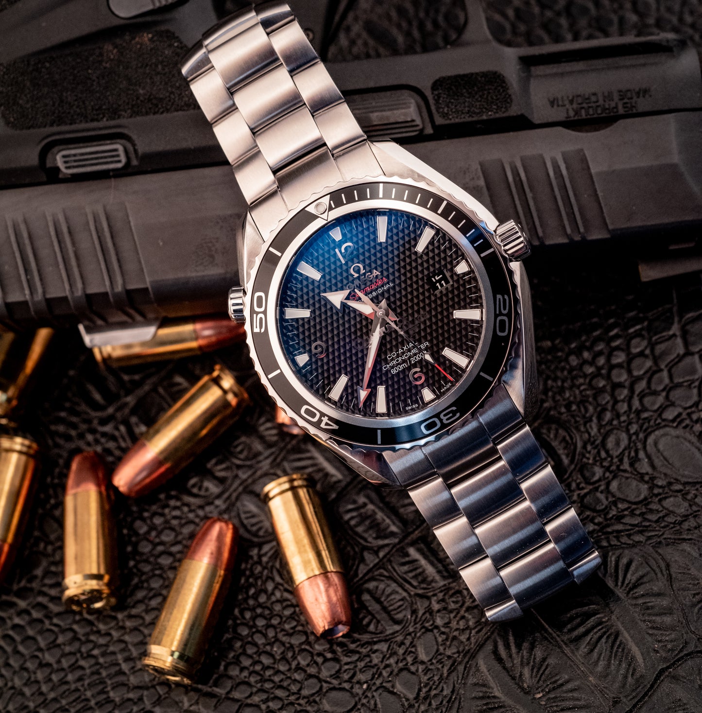 Omega Seamaster Planet Ocean Quantum of Solace Limited Edition 007 James Bond Box And Papers Ref 222.30.46.20.01.001