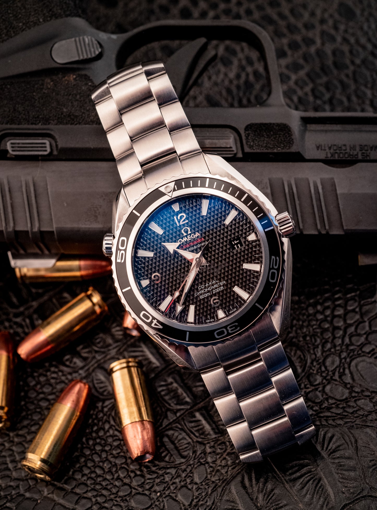 Omega Seamaster Planet Ocean Quantum of Solace Limited Edition 007 James Bond Box And Papers Ref 222.30.46.20.01.001