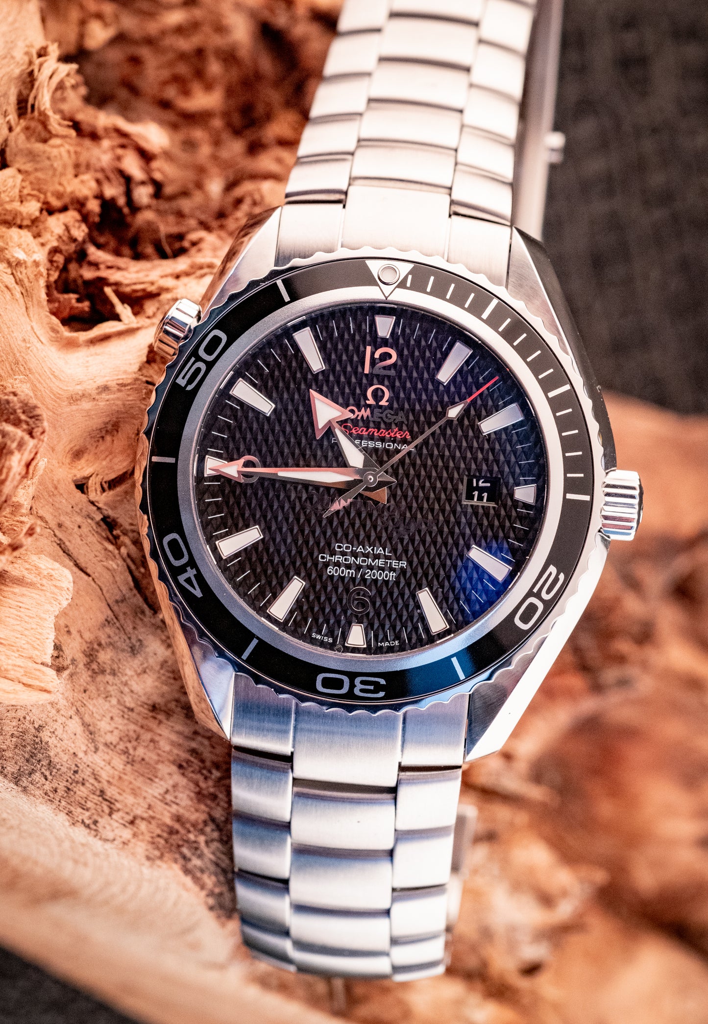 Omega Seamaster Planet Ocean Quantum of Solace Limited Edition 007 James Bond Box And Papers Ref 222.30.46.20.01.001