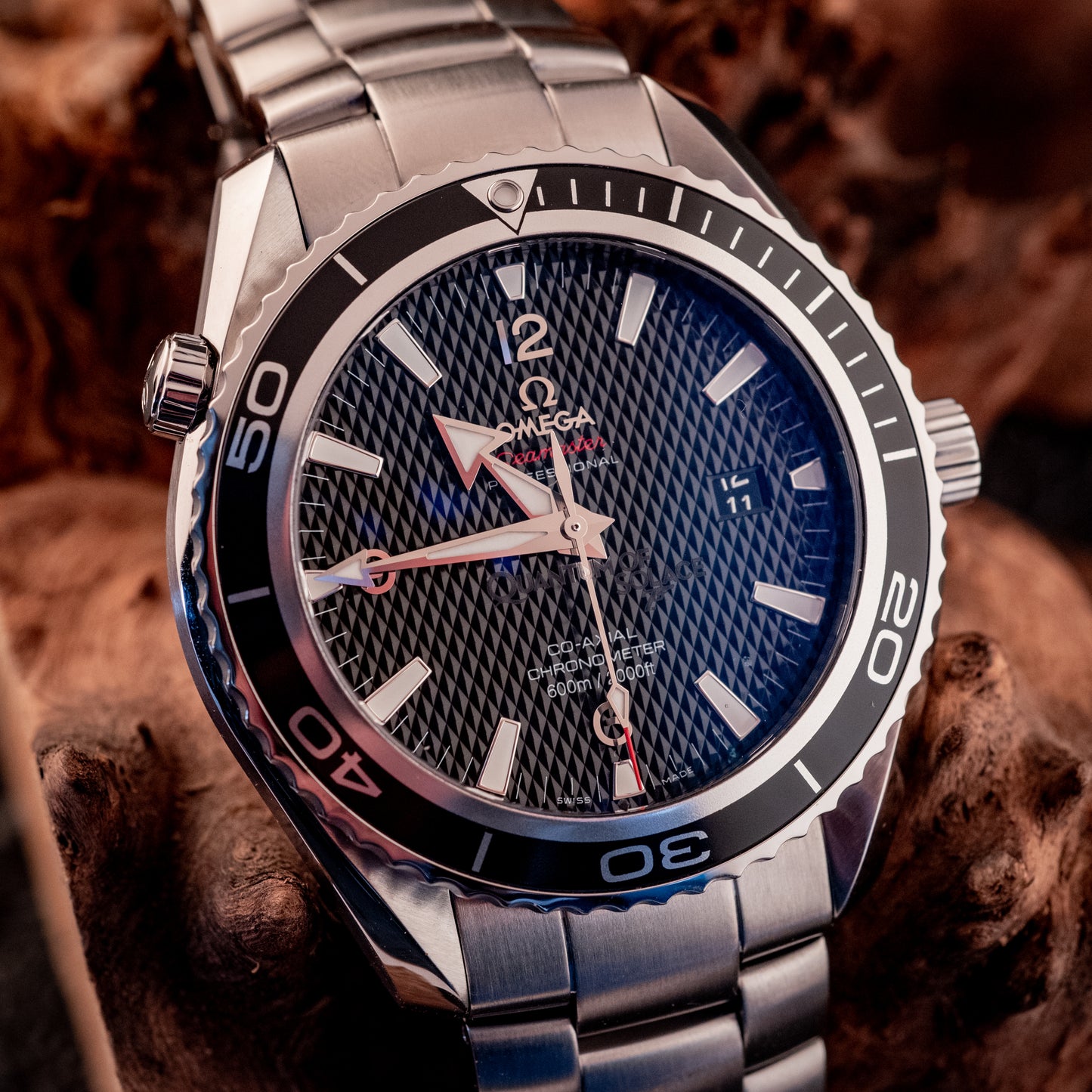 Omega Seamaster Planet Ocean Quantum of Solace Limited Edition 007 James Bond Box And Papers Ref 222.30.46.20.01.001
