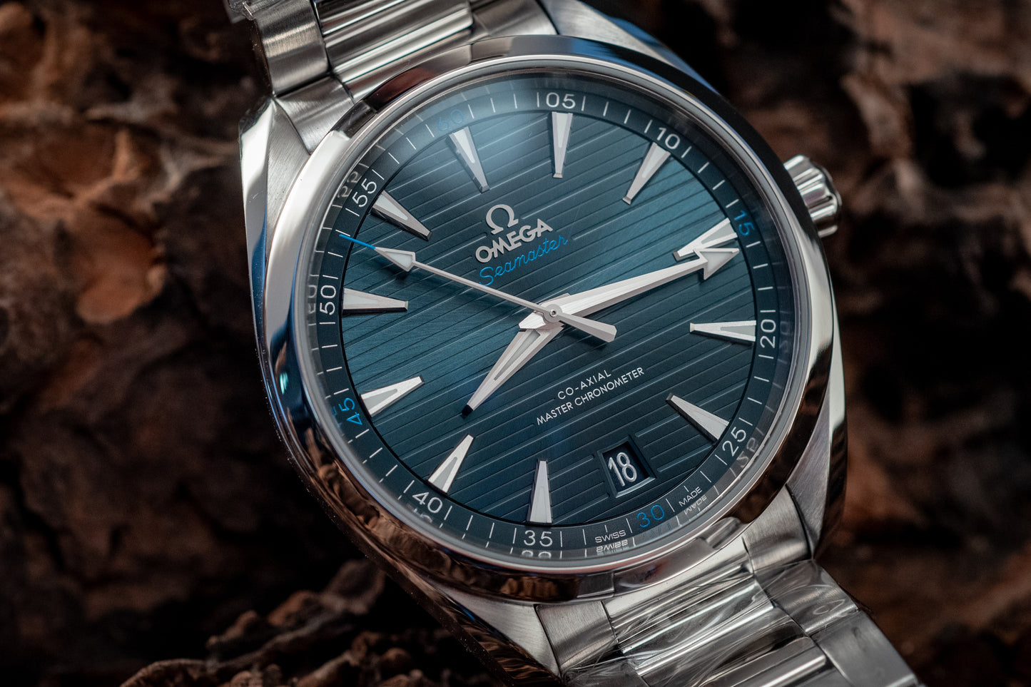 Omega 2024 Seamaster Aqua Terra Teak Blue Box And Papers Ref 220.10.41.21.03.001