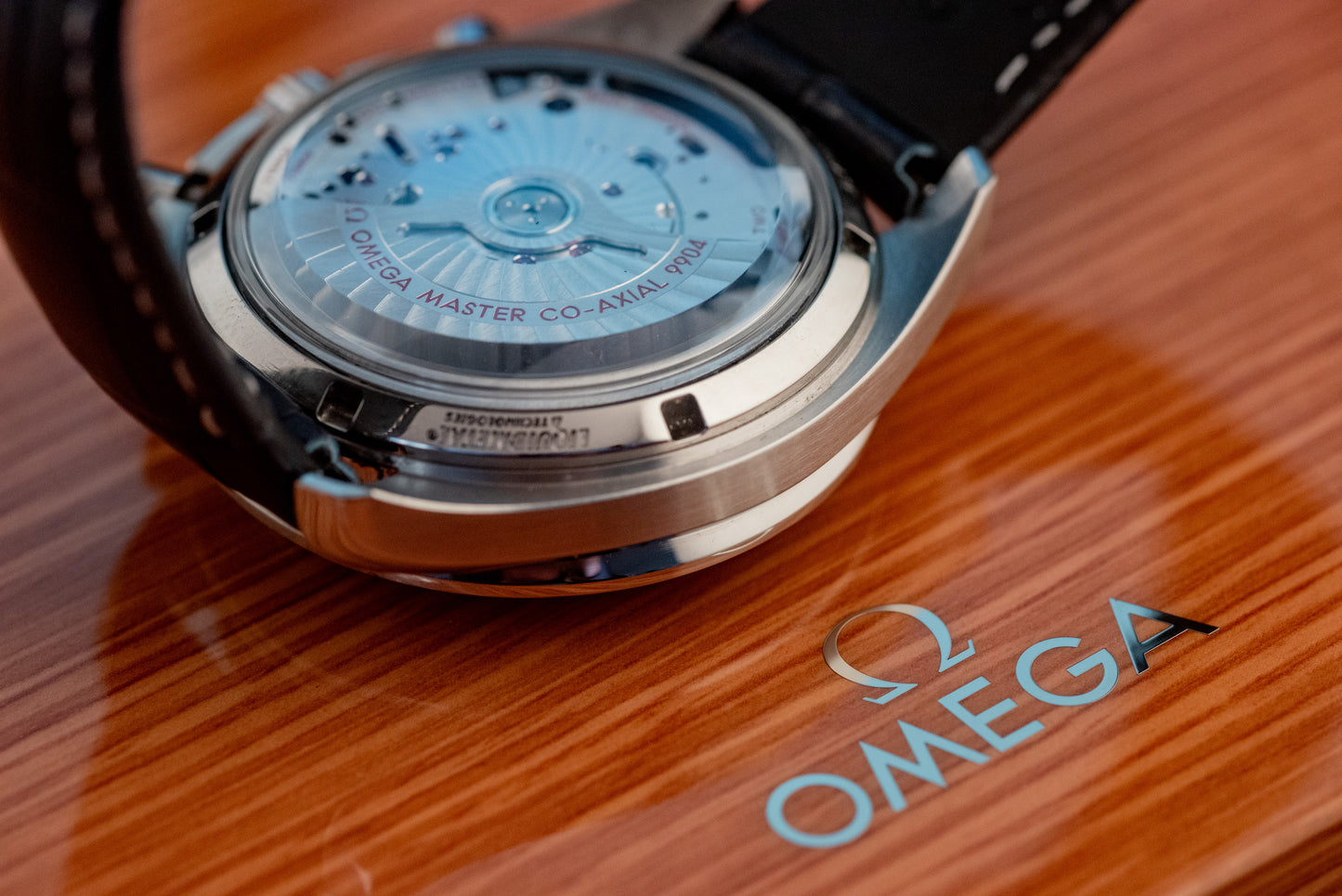 Omega Speedmaster Moonphase Blue Box And Papers 2022 304.33.44.52.03.001