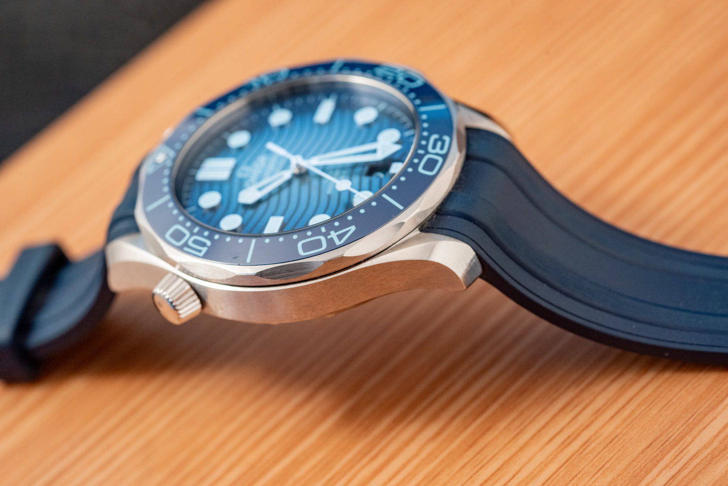 Omega Seamaster Diver 300M Summer Blue 2023 Box And Papers 210.32.42.20.03.002