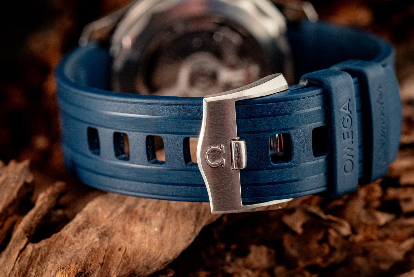 Omega Seamaster Diver 300MM Blue Dial Rubber 2020 Ref 210.32.42.20.03.001 Box And Papers