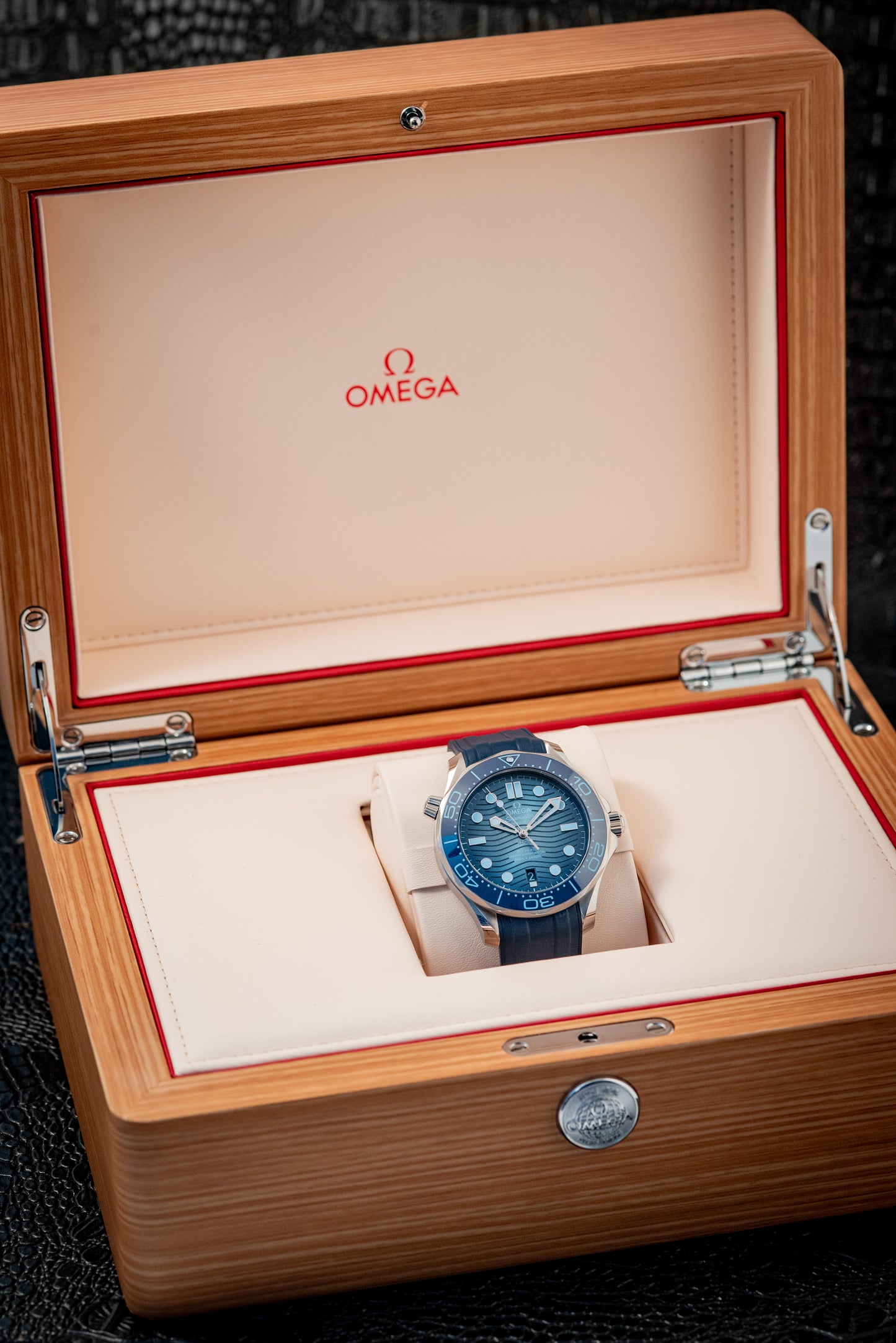 Omega Seamaster Diver 300M Summer Blue 2023 Box And Papers 210.32.42.20.03.002
