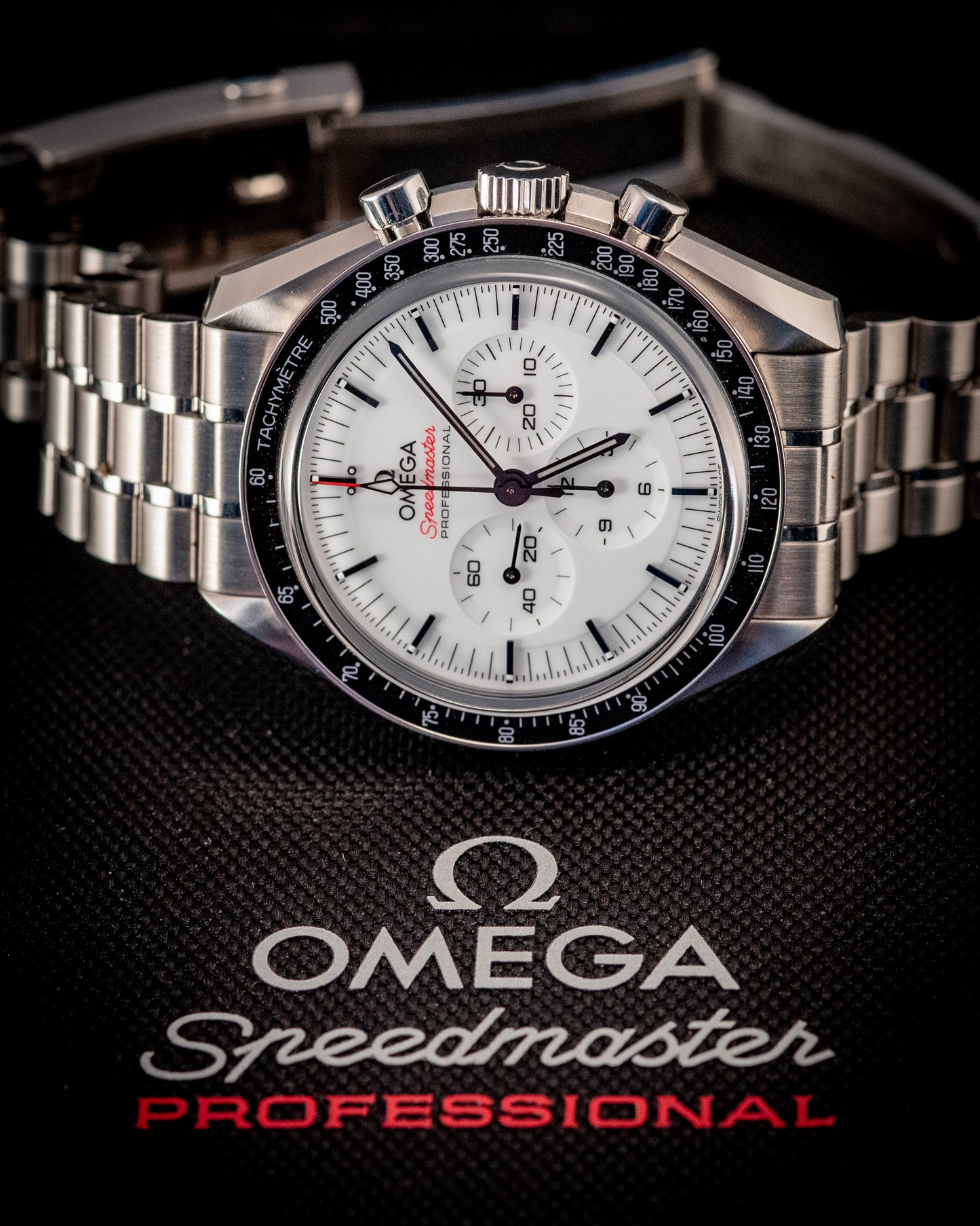 Omega Speedmaster Professional Moonwatch 2025 Box And Papers Ref 310.30.42.50.04.001