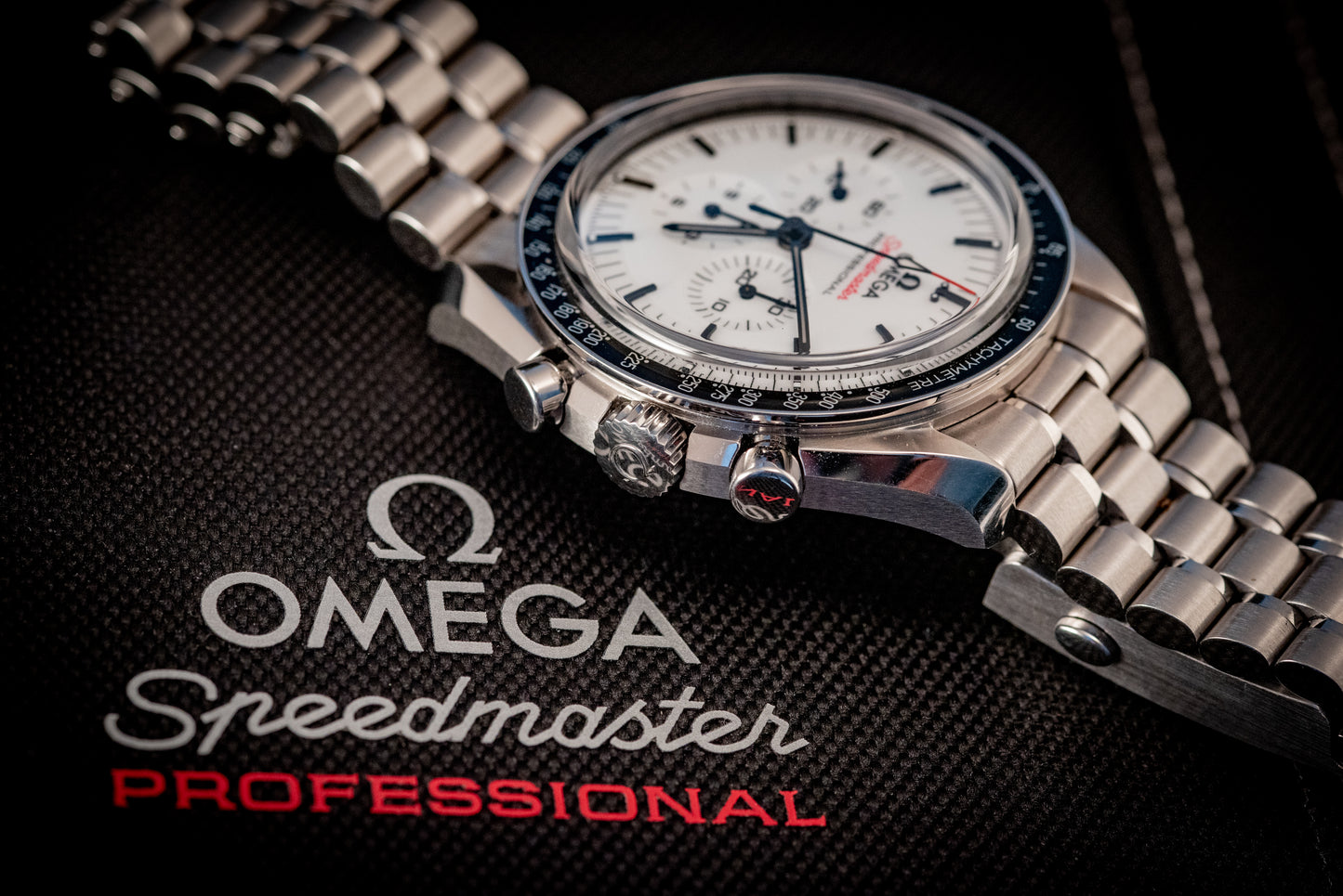 Omega Speedmaster Professional Moonwatch 2025 Box And Papers Ref 310.30.42.50.04.001