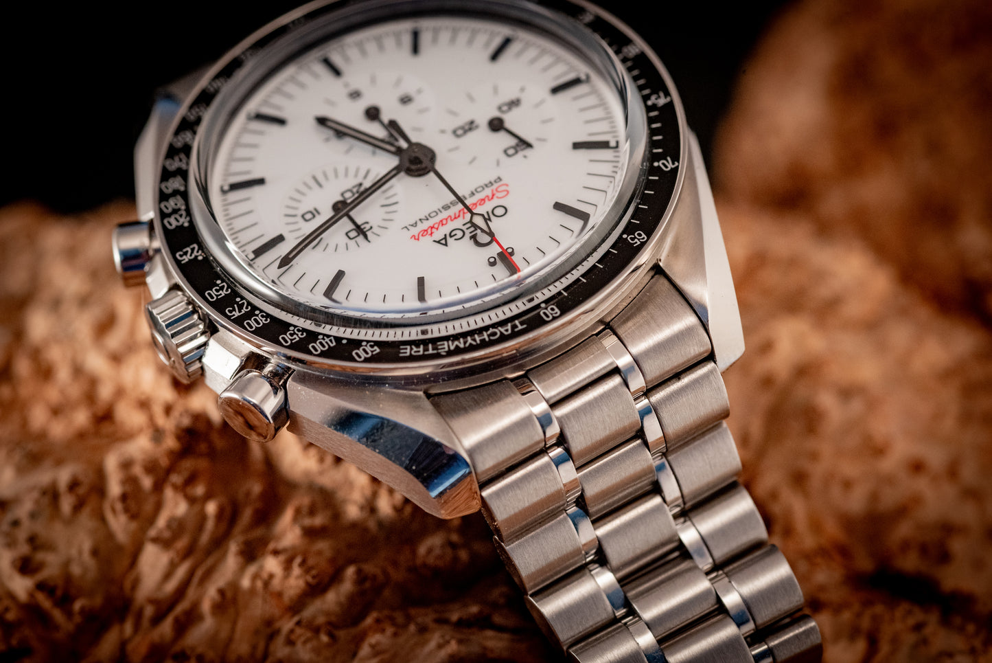 Omega Speedmaster Professional Moonwatch 2025 Box And Papers Ref 310.30.42.50.04.001