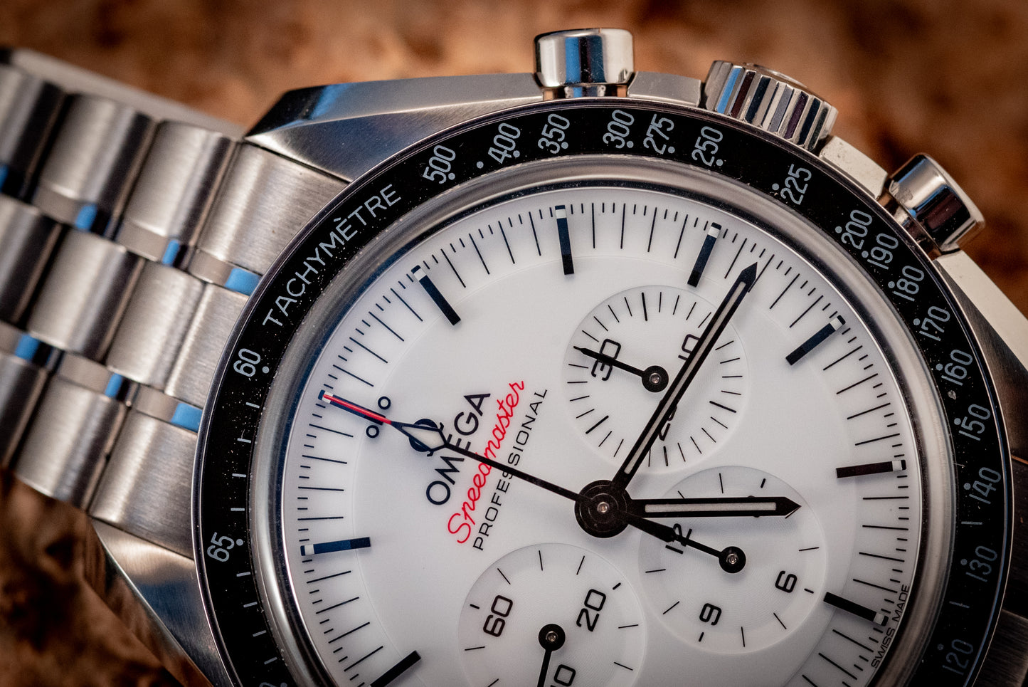 Omega Speedmaster Professional Moonwatch 2025 Box And Papers Ref 310.30.42.50.04.001
