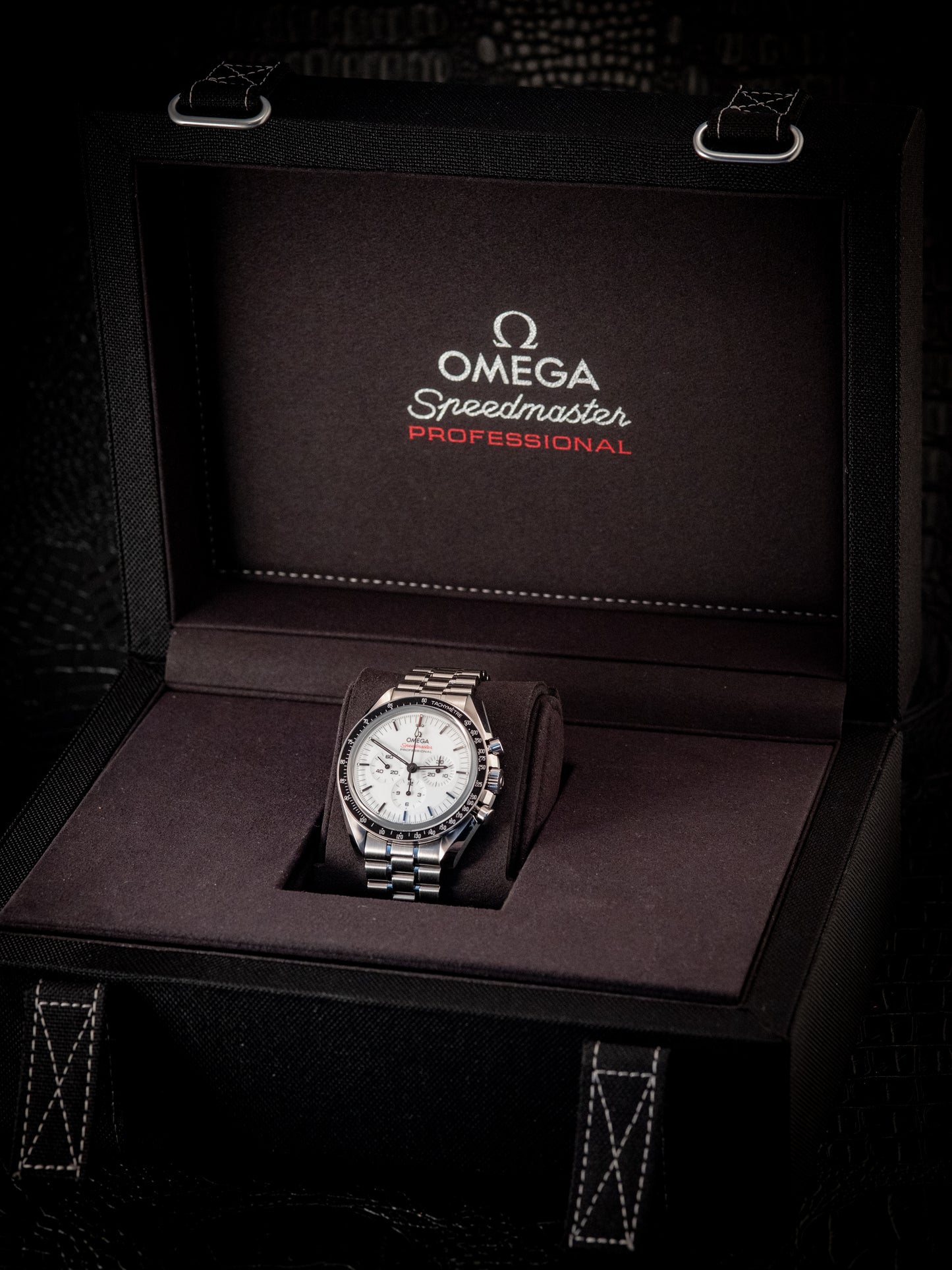 Omega Speedmaster Professional Moonwatch 2025 Box And Papers Ref 310.30.42.50.04.001