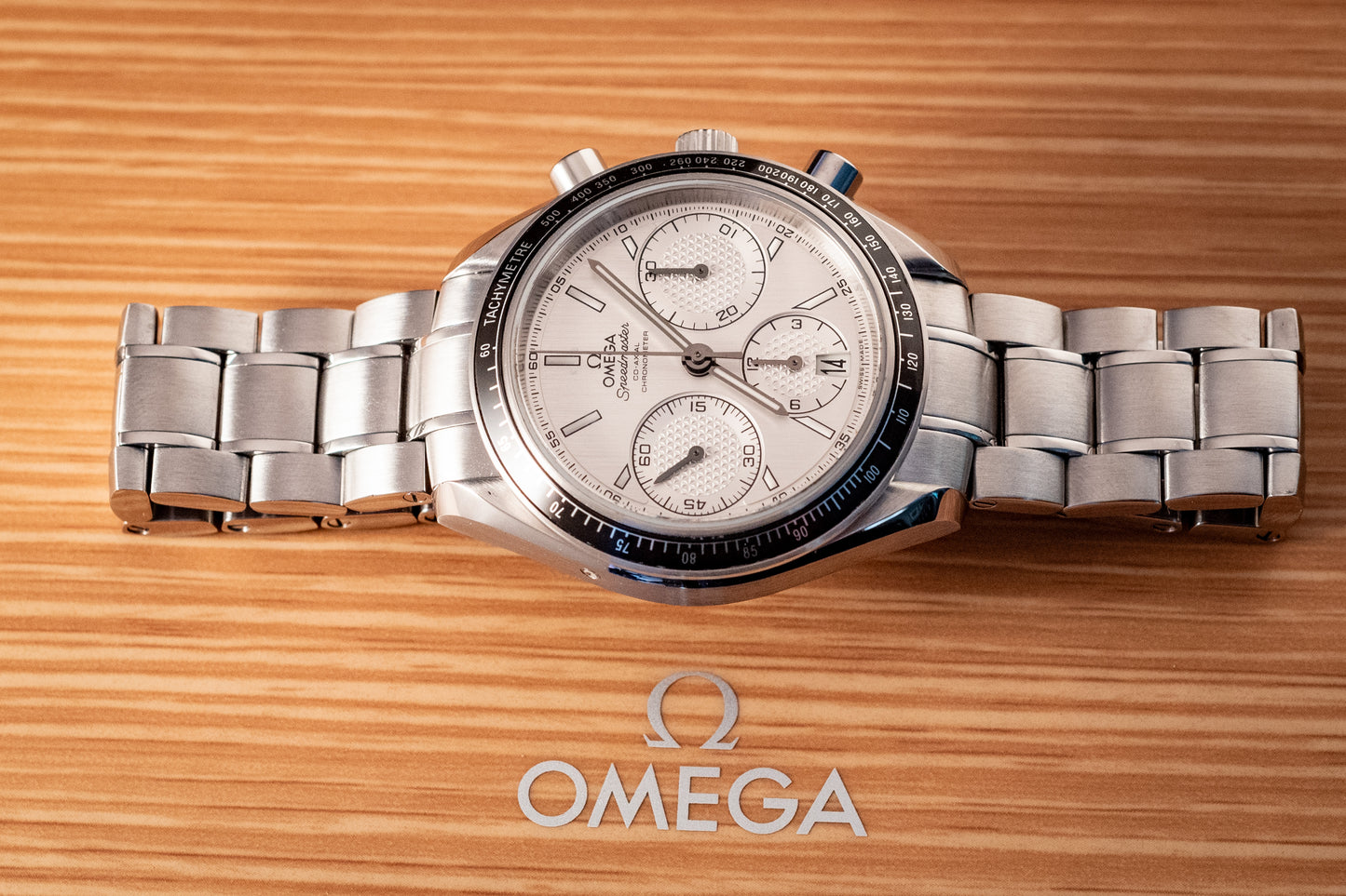 Omega Speedmaster Racing 2021 White Dial Box And Papers Ref 326.30.40.50.02.001