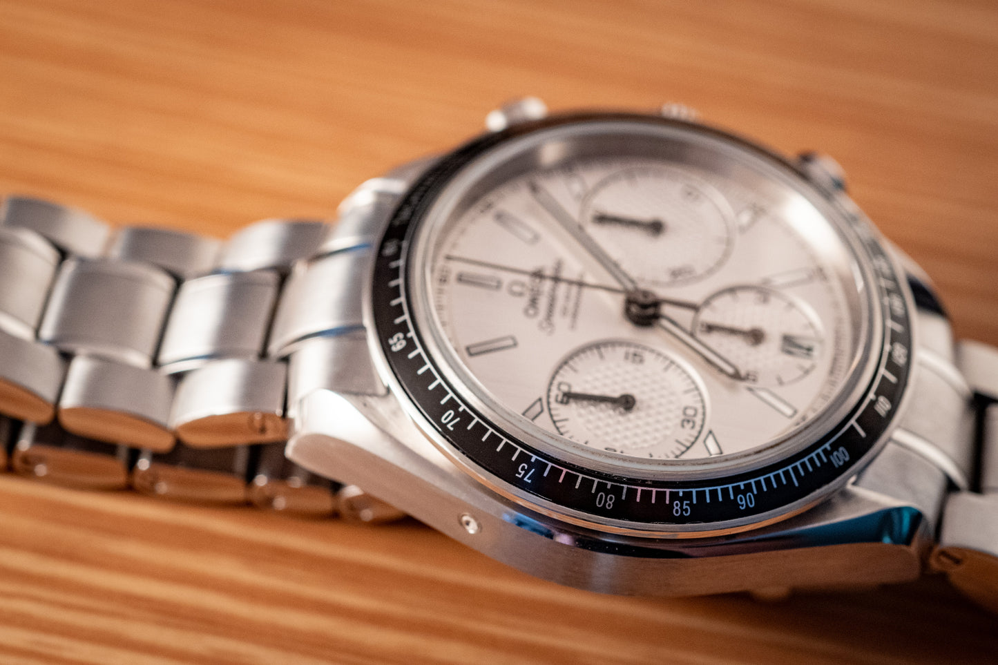 Omega Speedmaster Racing 2021 White Dial Box And Papers Ref 326.30.40.50.02.001
