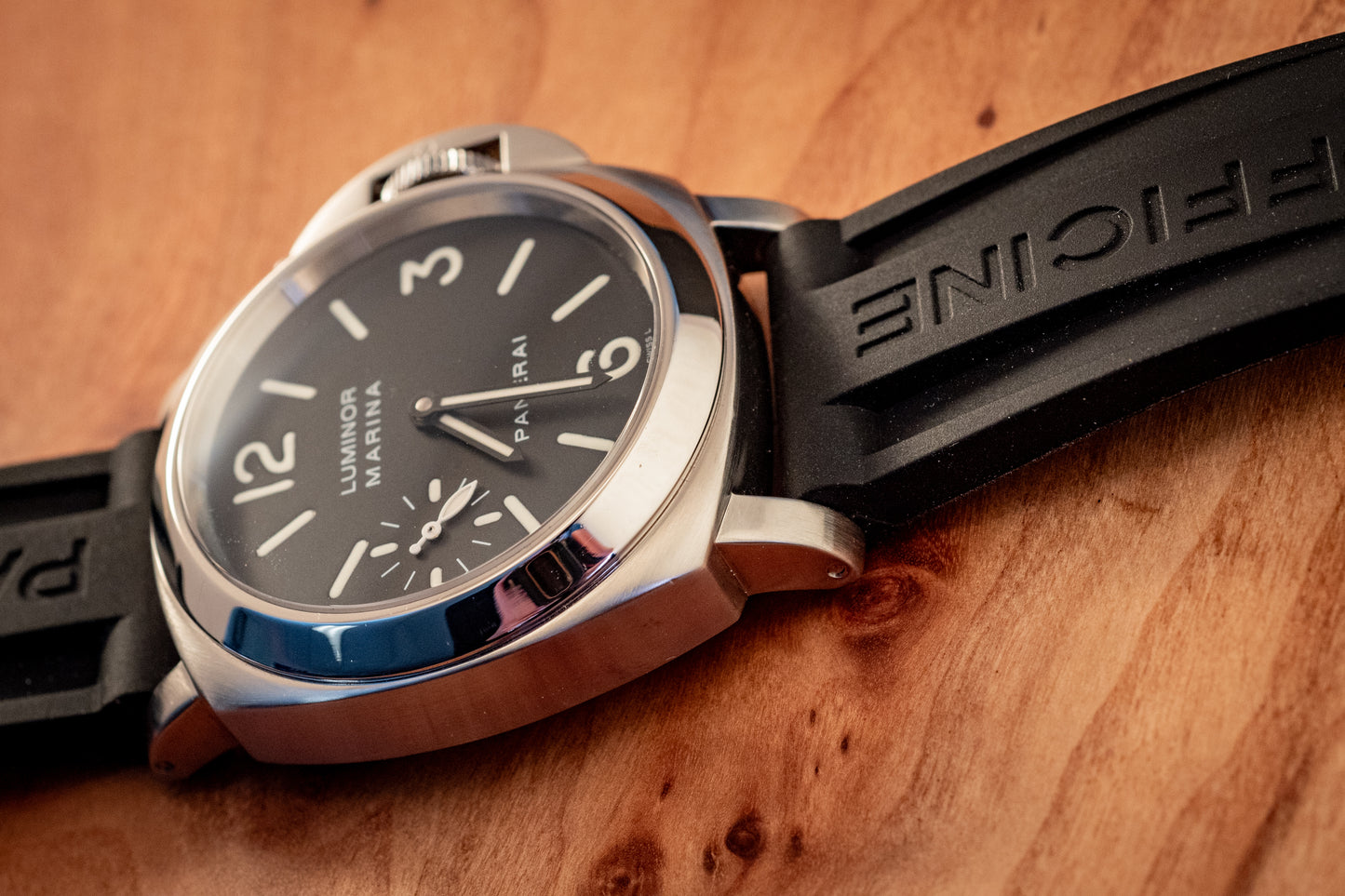 Panerai Luminor Marina Ref PAM00111 Box And Papers Extra Strap And Tool
