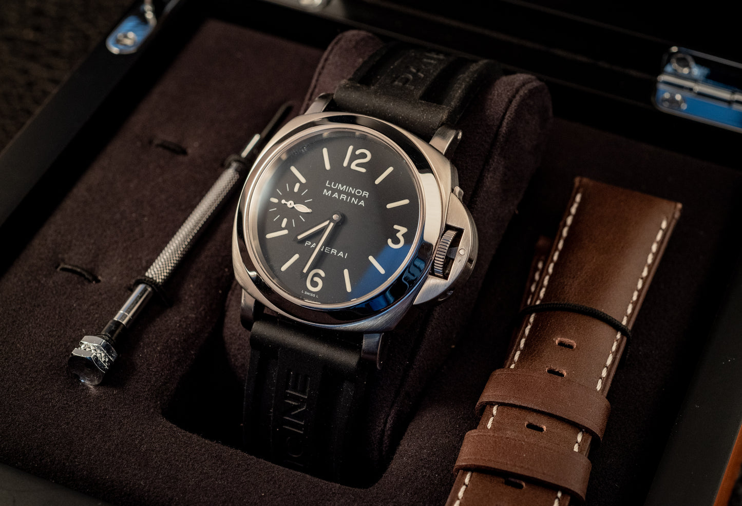 Panerai Luminor Marina Ref PAM00111 Box And Papers Extra Strap And Tool