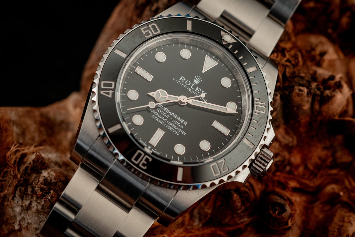 Rolex Submariner December 2021 Black No-date Full Set 41mm Box And Papers Ref 124060