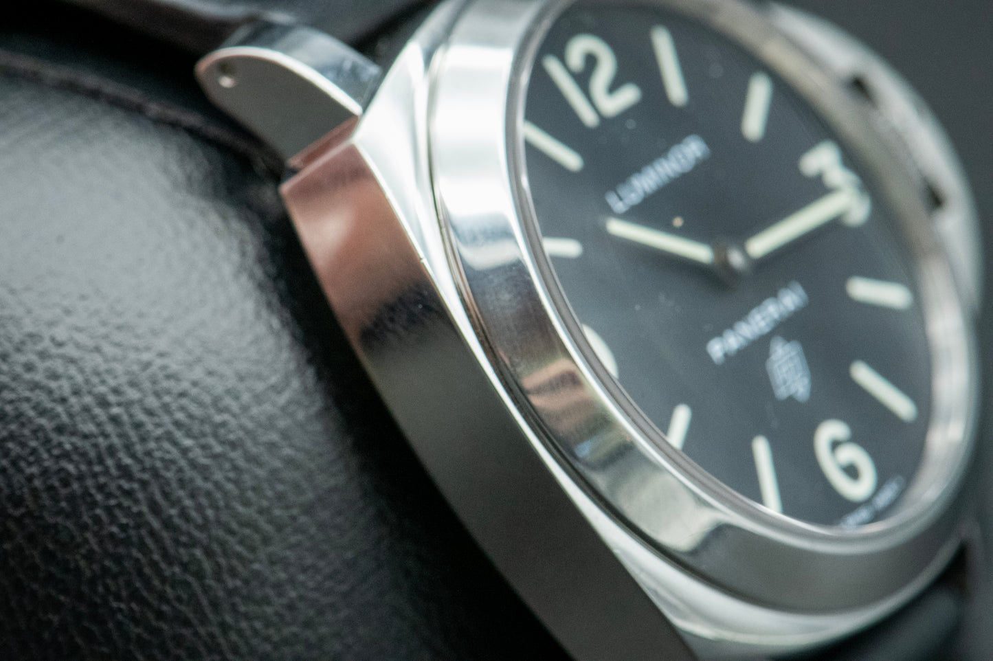 Panerai Luminor PAM00000 Box And Papers