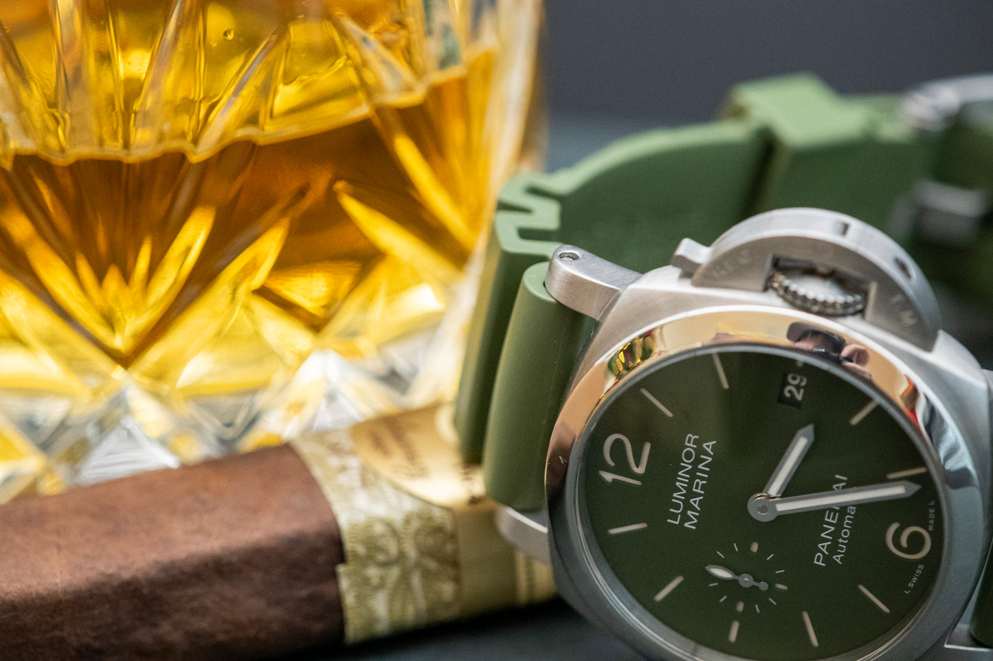 Panerai Luminor Quaranta Verde Militare 40mm Limited Ed Pam01304