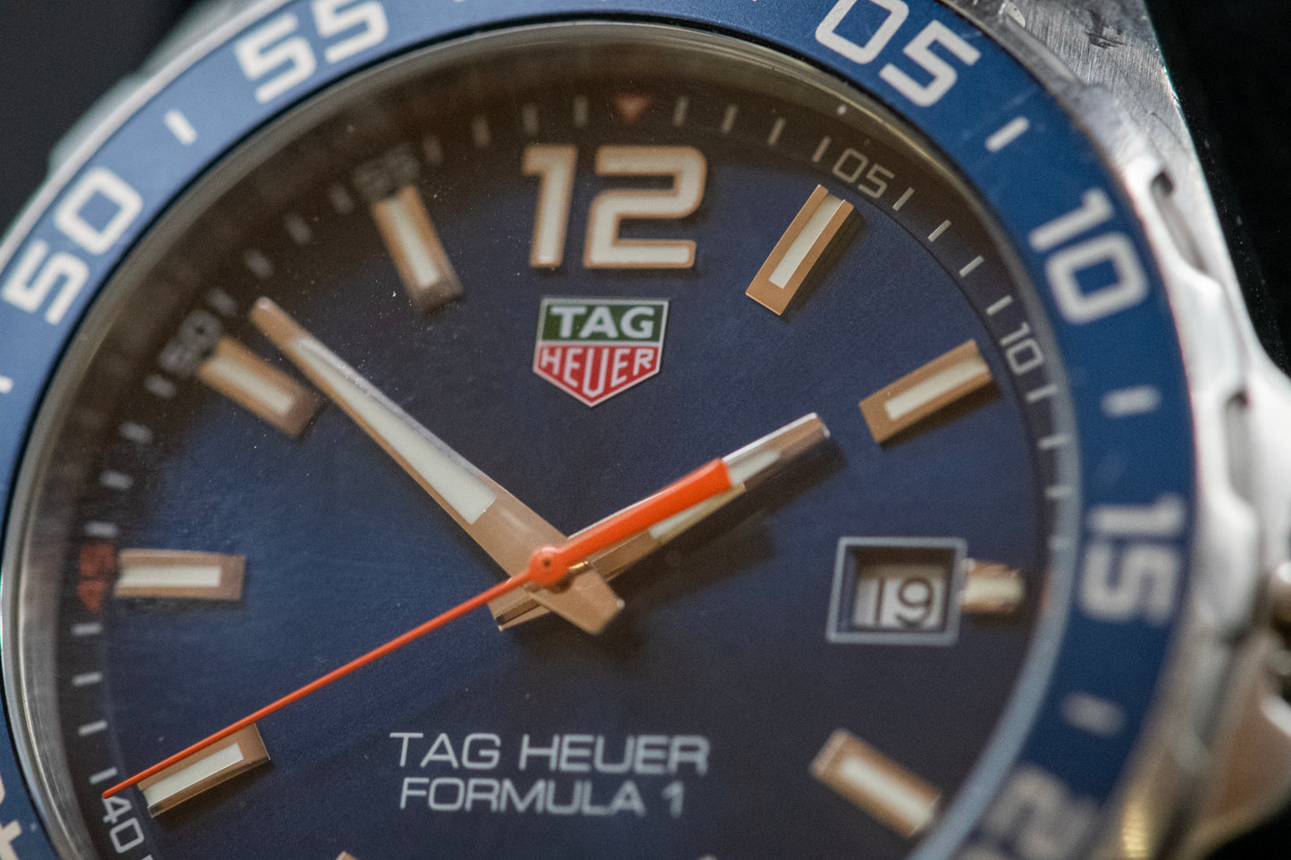 TAG Heuer FORMULA 1 WAZ1010 BAJ6982 Blue Quartz With Box