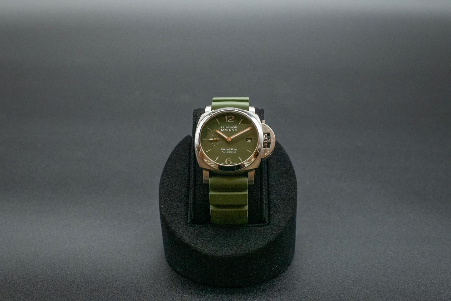 Panerai Luminor Quaranta Verde Militare 40mm Limited Ed Pam01304