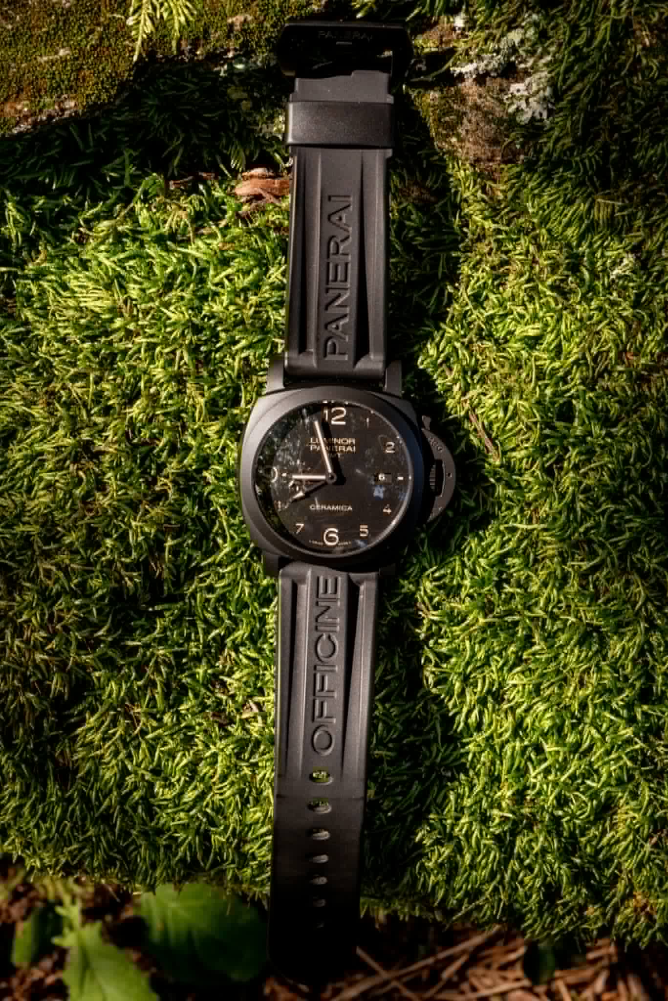 Panerai Luminor 1950 Ceramic 2016 2 Extra Leather Straps Box And Papers Ref PAM00441