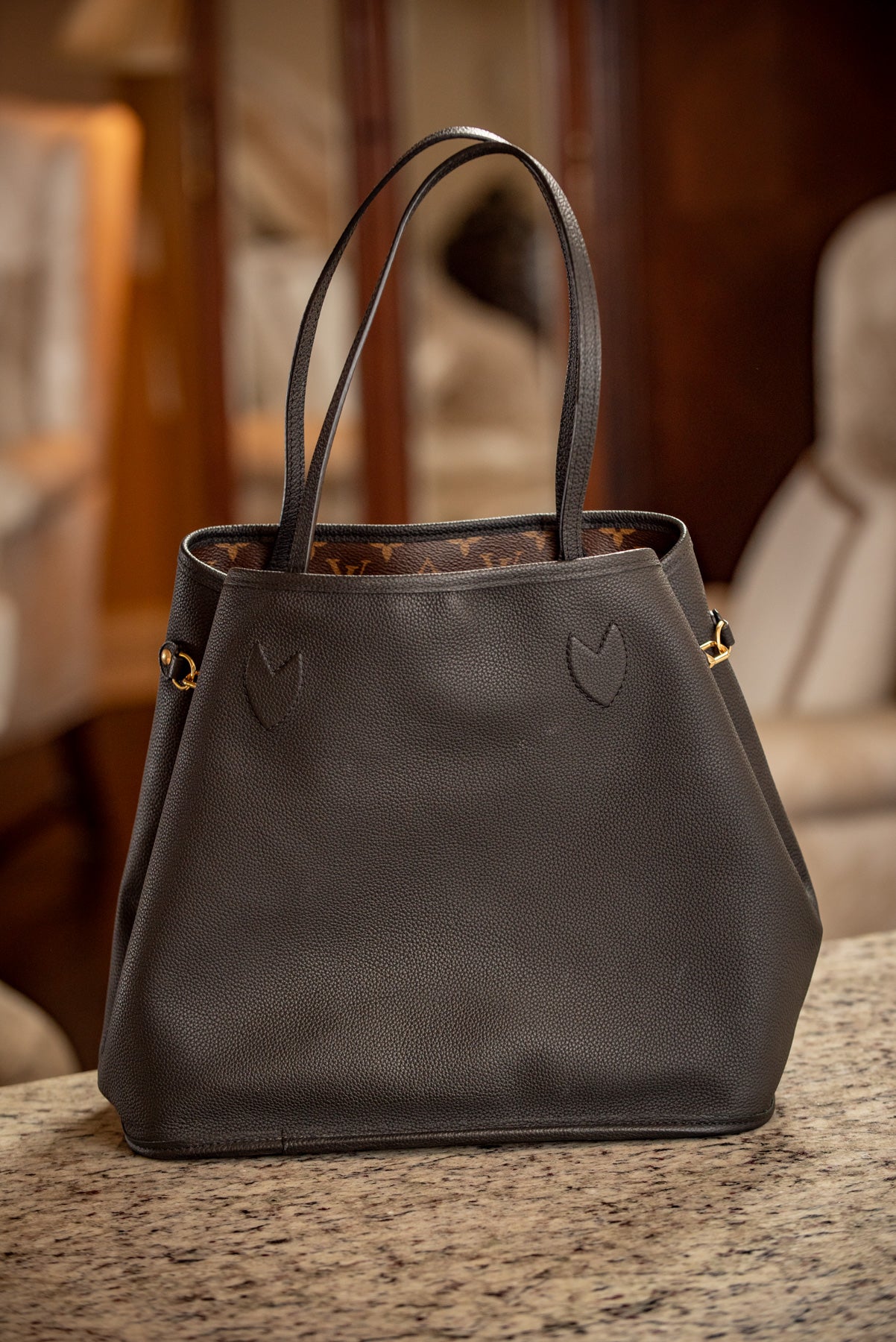 Louis Vuitton August 2025 Neverfull Reversable Box, Bag, Ribbon, Purchase Receipt MSRP $3000